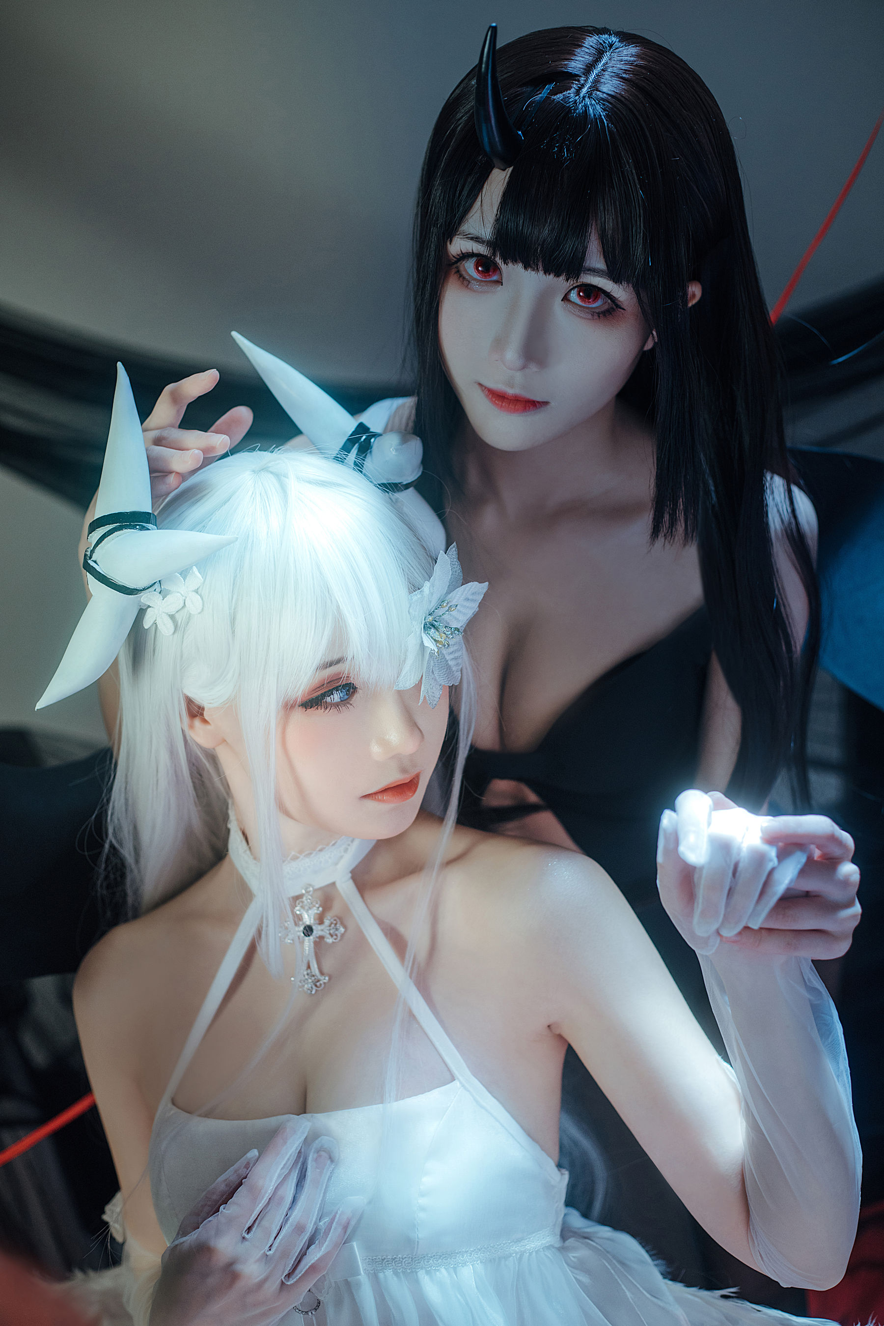 [福利COS] 焖焖碳&Tomoyo酱 - 碧蓝航线 埃姆登 双黑白夜之主