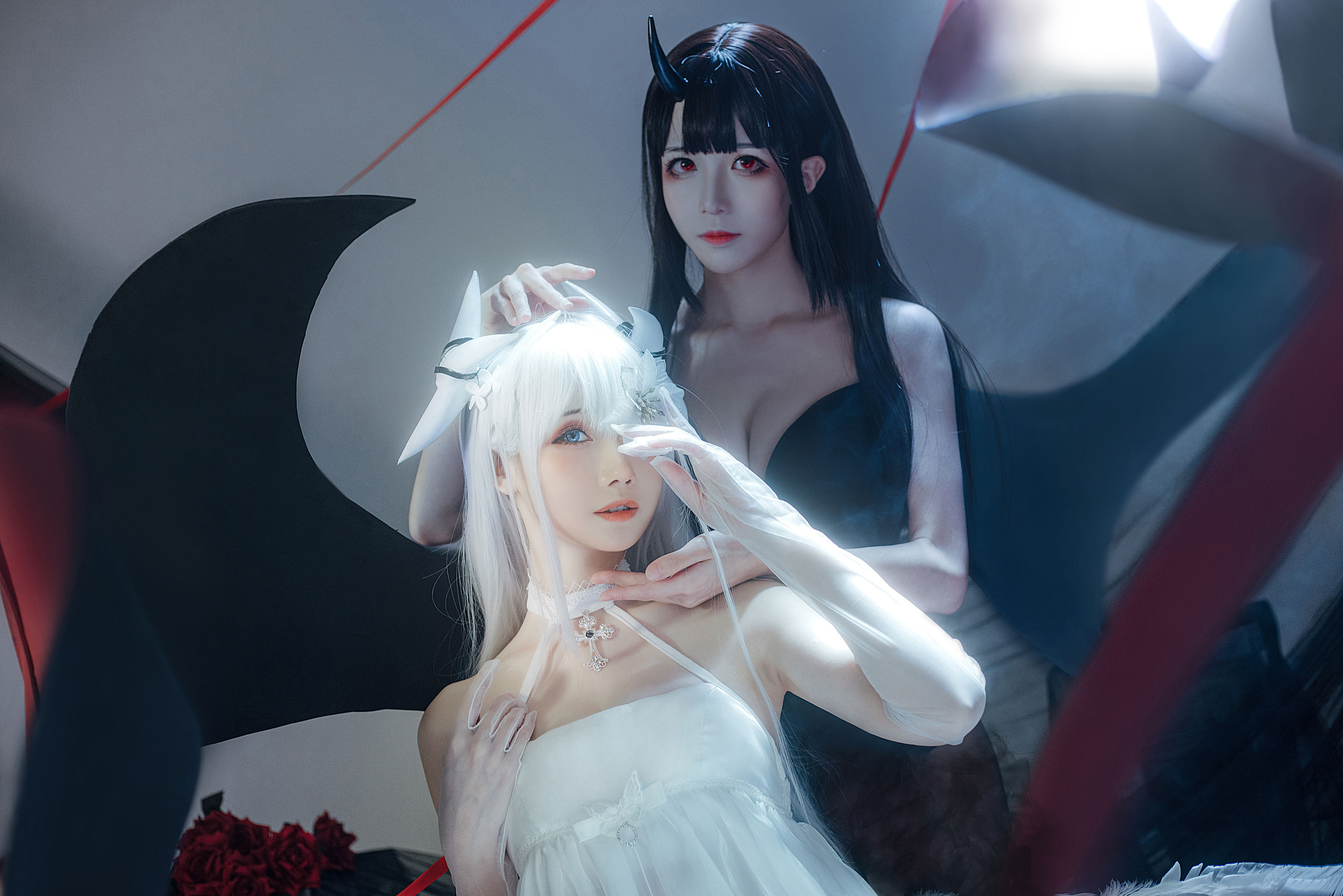 [福利COS] 焖焖碳&Tomoyo酱 - 碧蓝航线 埃姆登 双黑白夜之主