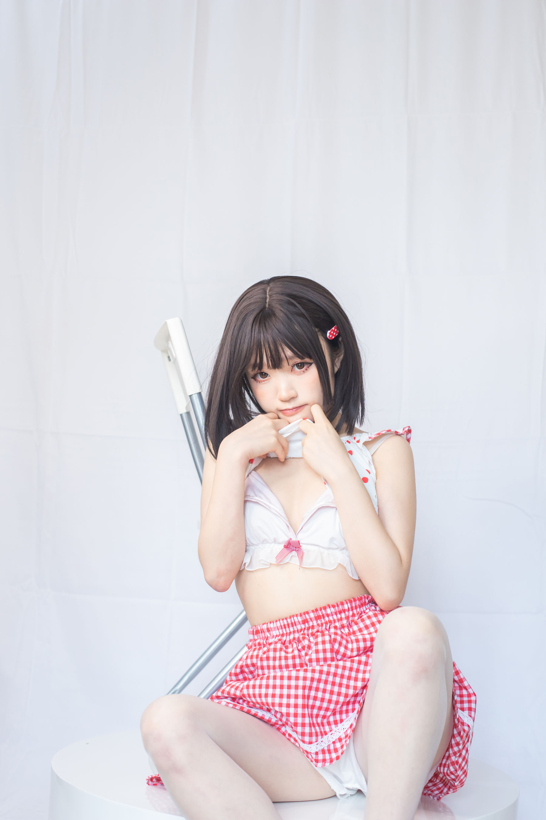 [福利COS] 神沢永莉 - 粉色格子裙