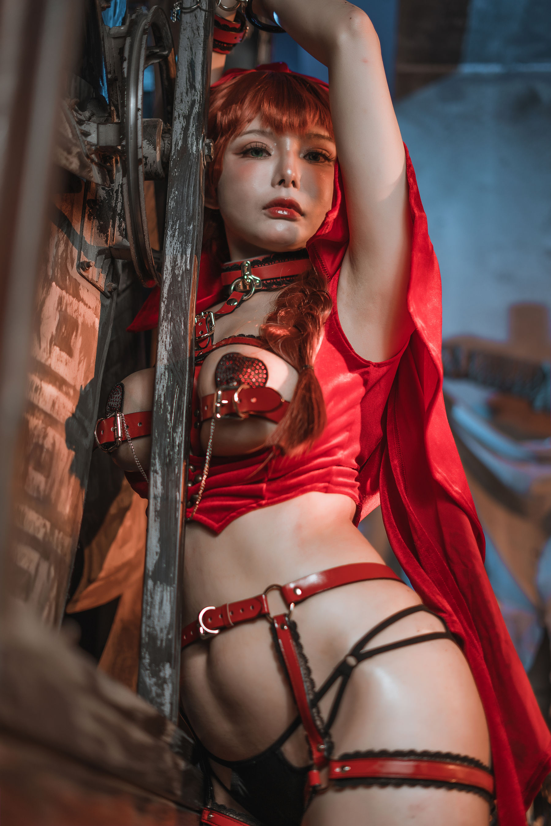 [福利COS] 秋和柯基(夏小秋秋秋) - 小红帽