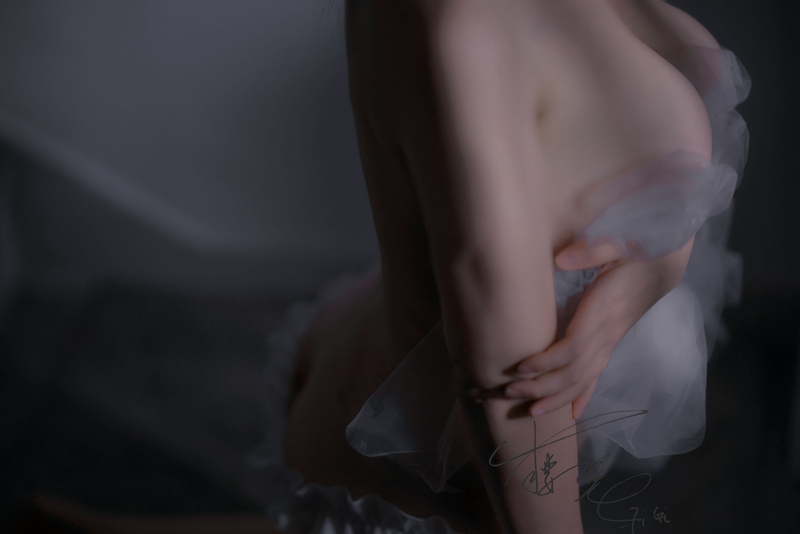 [福利COS] 网络红人樱晚gigi - 月光