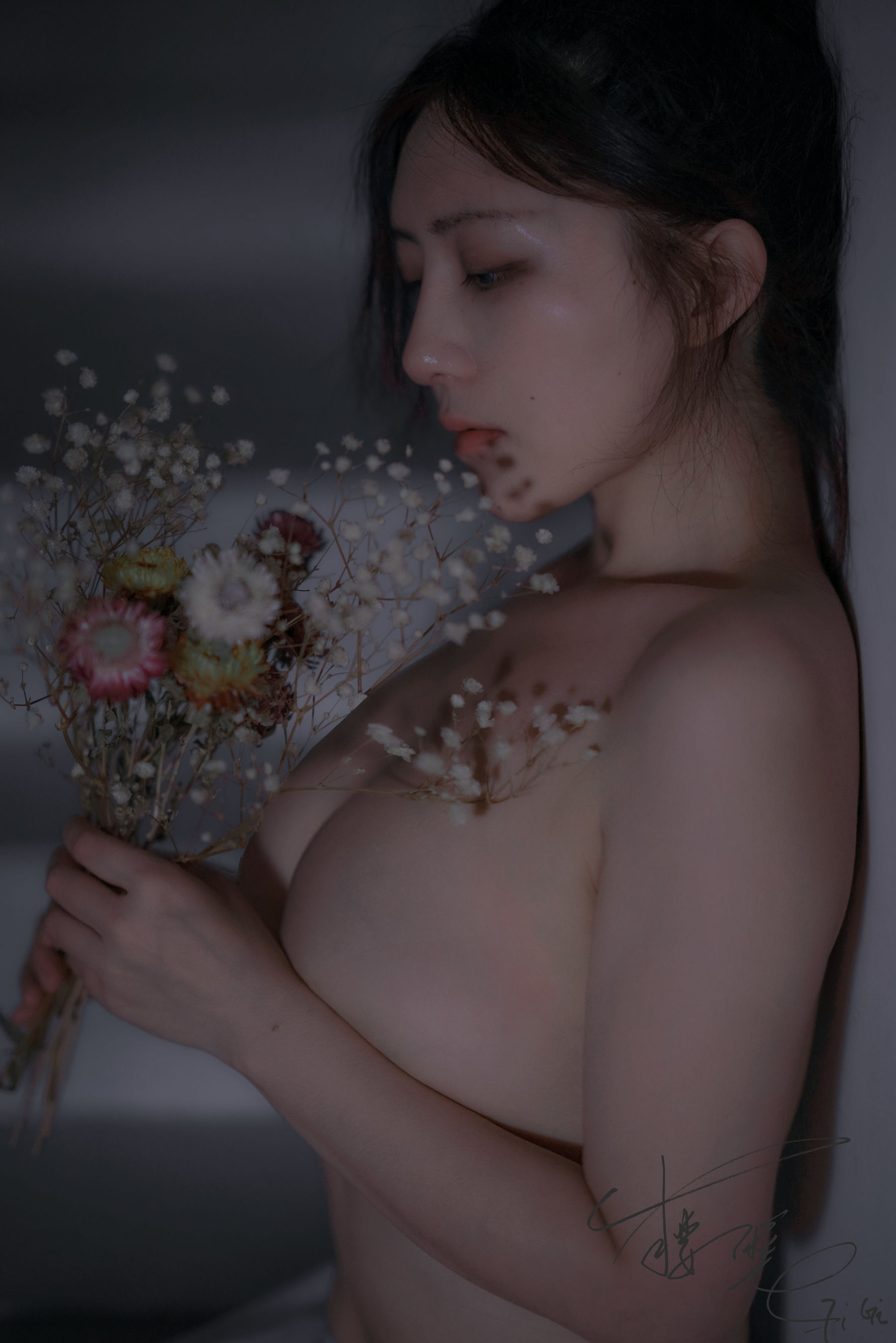 [福利COS] 网络红人樱晚gigi - 月光