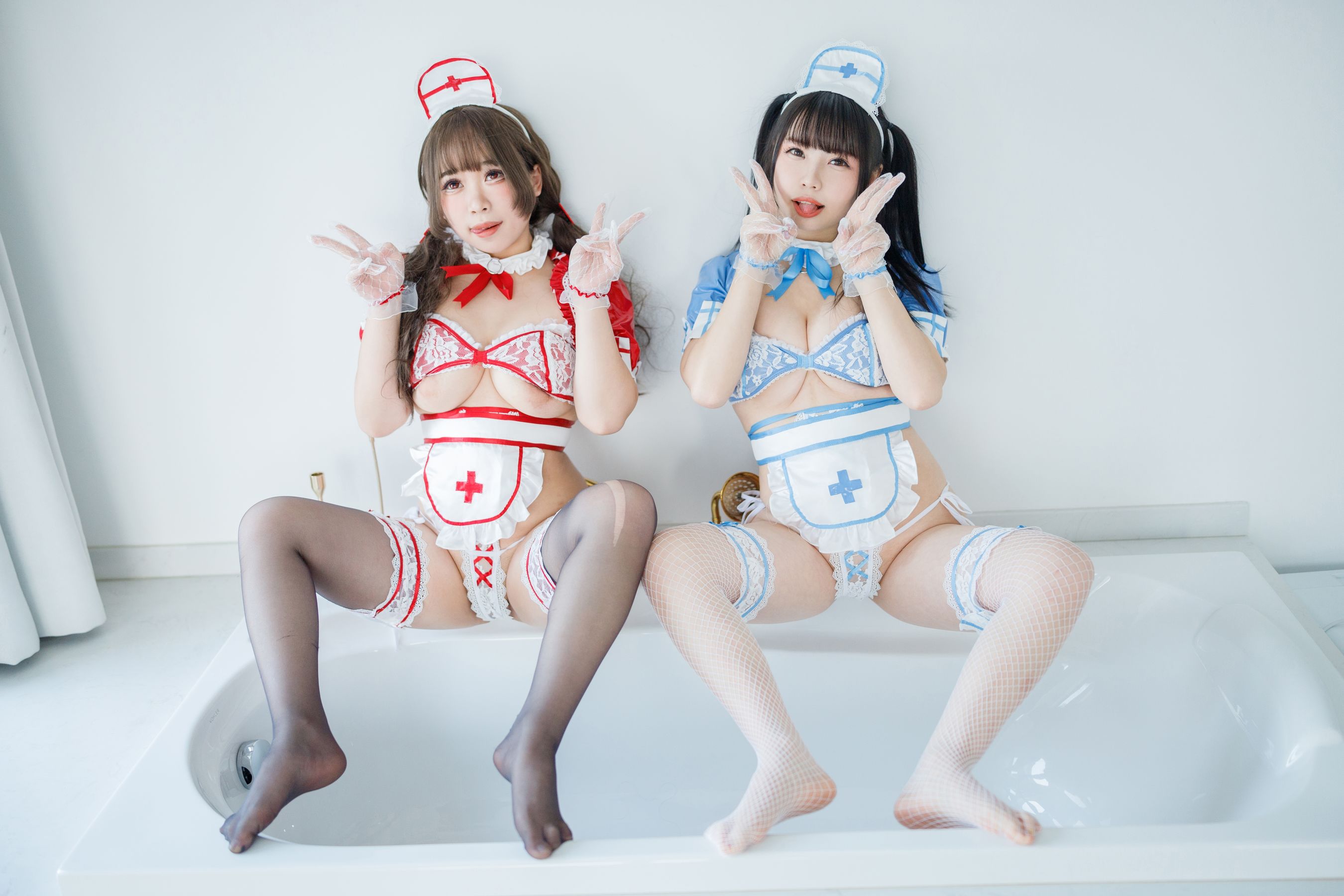 [福利COS] 胡桃猫Kurumineko - 不寻常诊疗预约