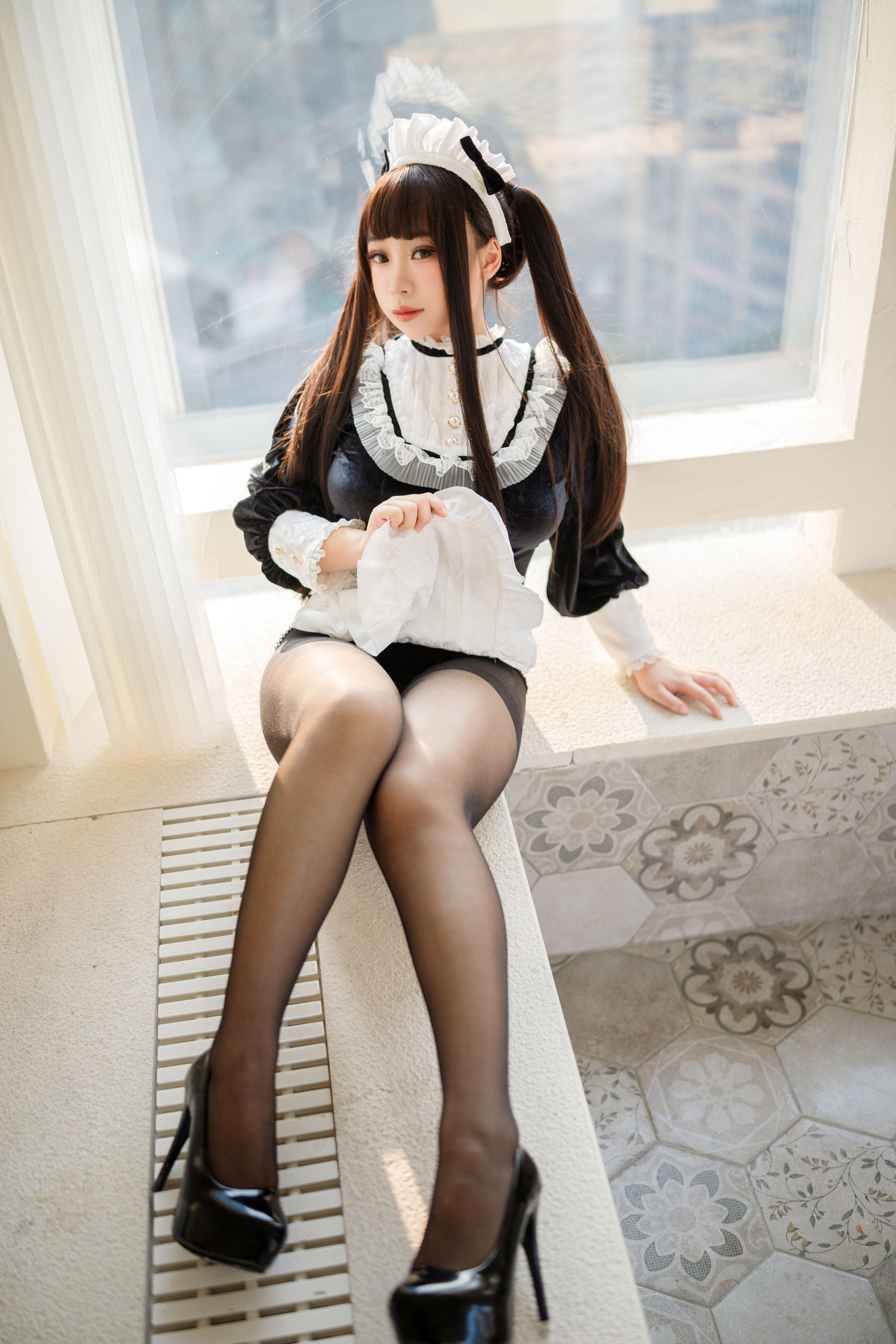 [福利COS] 胡桃猫Kurumineko - 更衣女仆