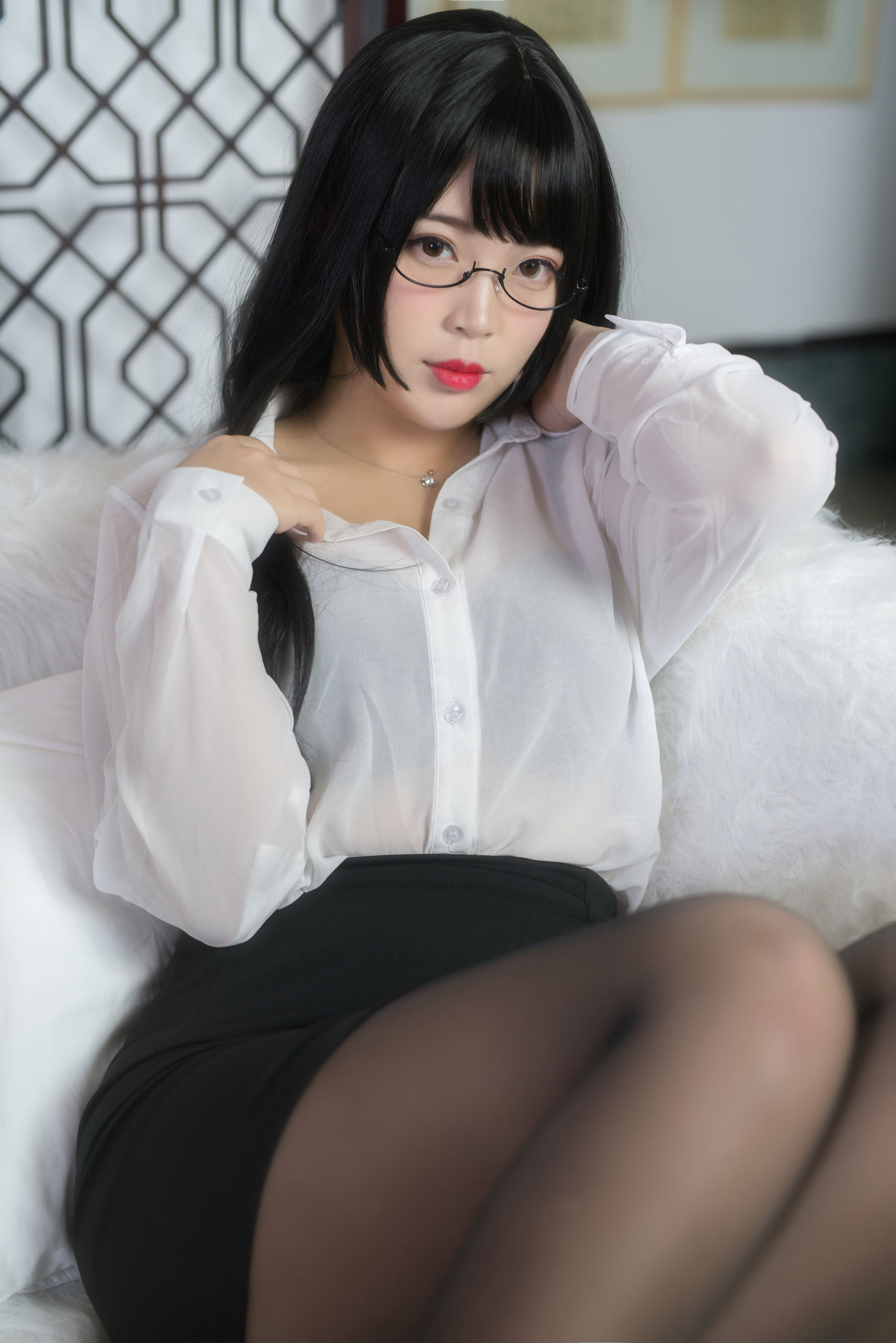 [福利COS] 萌系小姐姐-白烨-&耶米西奶露 - 家庭教师