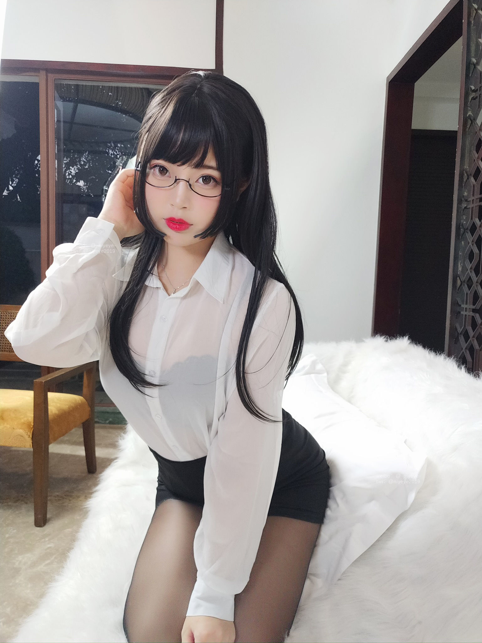 [福利COS] 萌系小姐姐-白烨-&耶米西奶露 - 家庭教师