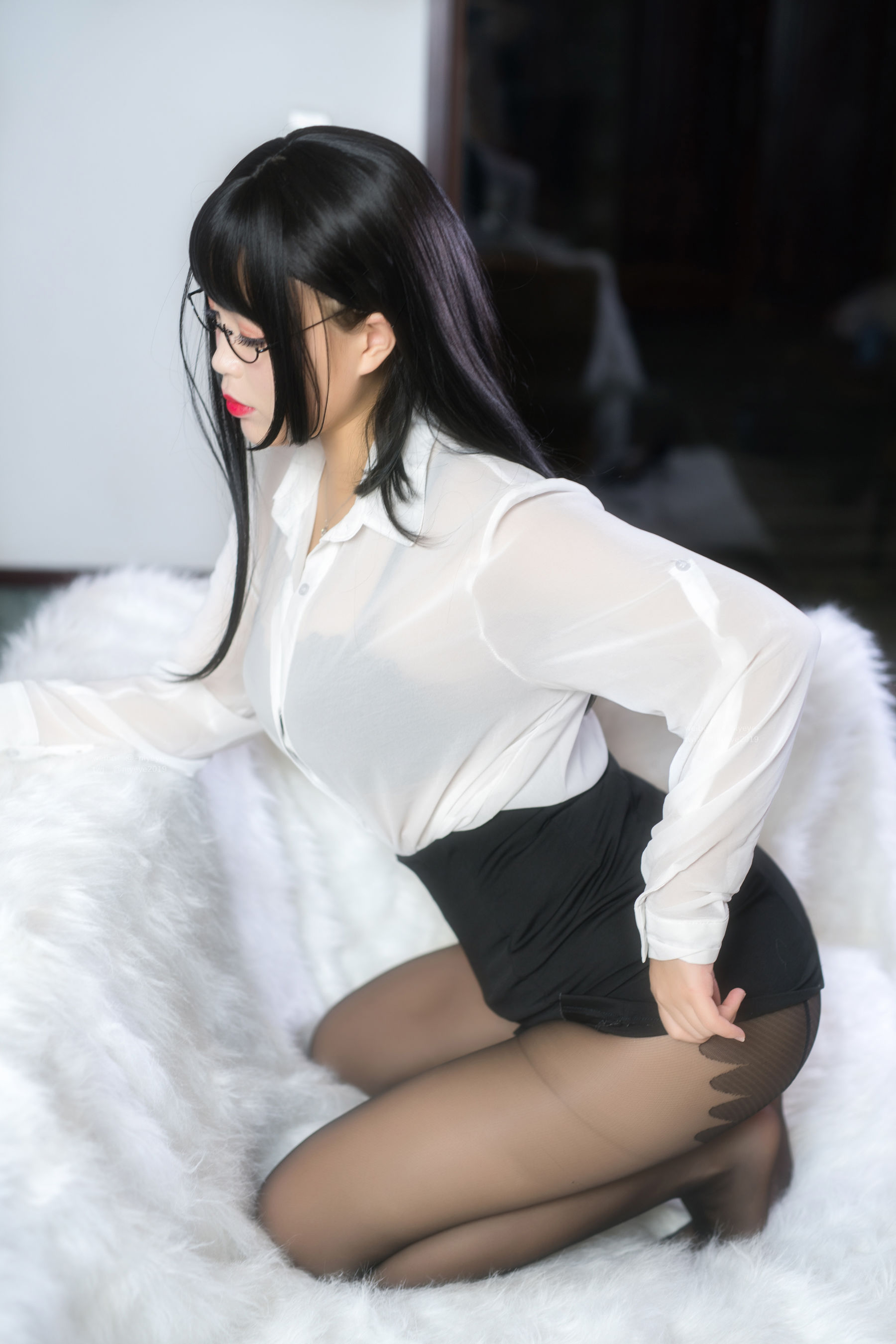 [福利COS] 萌系小姐姐-白烨-&耶米西奶露 - 家庭教师