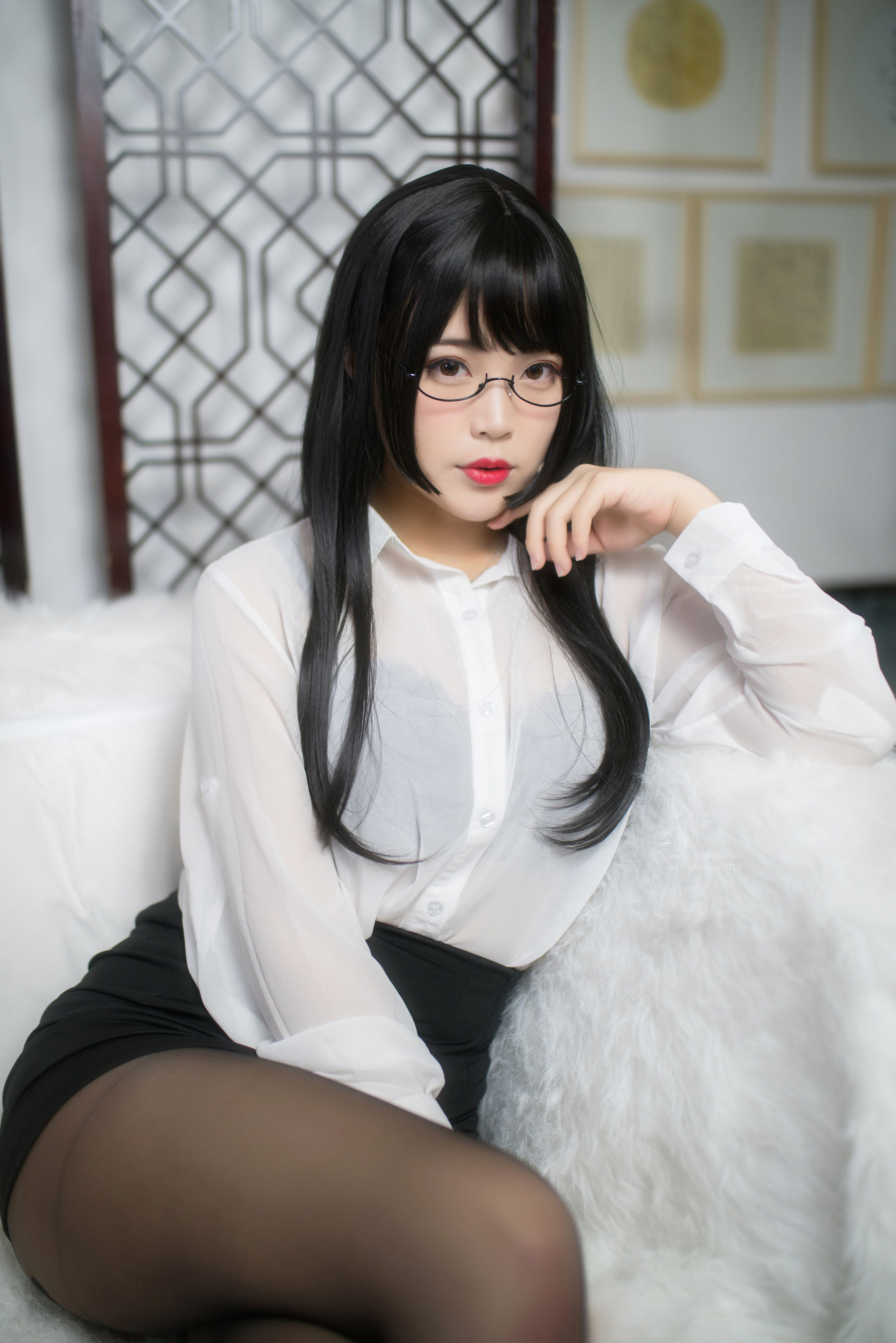 [福利COS] 萌系小姐姐-白烨-&耶米西奶露 - 家庭教师
