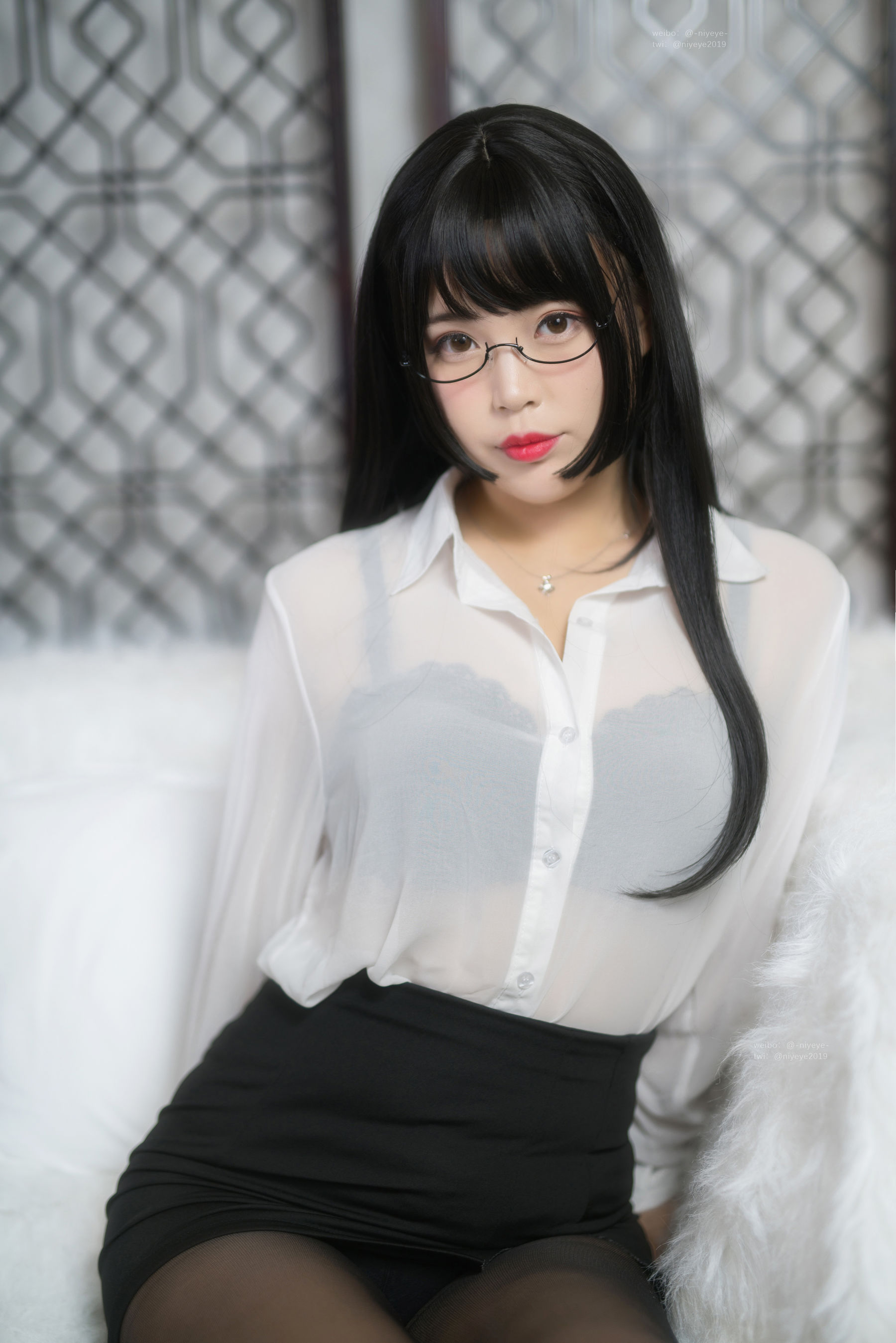 [福利COS] 萌系小姐姐-白烨-&耶米西奶露 - 家庭教师