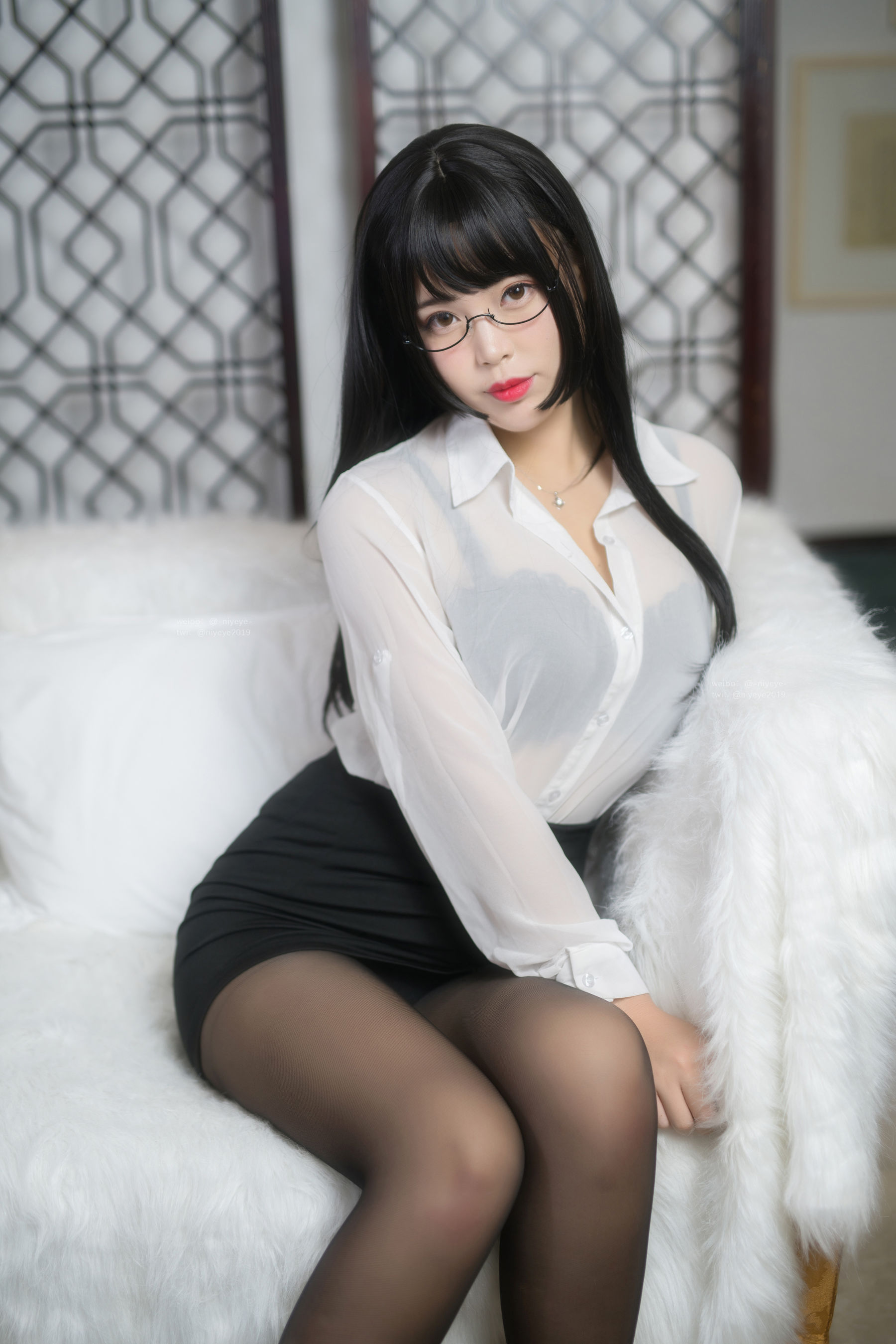 [福利COS] 萌系小姐姐-白烨-&耶米西奶露 - 家庭教师