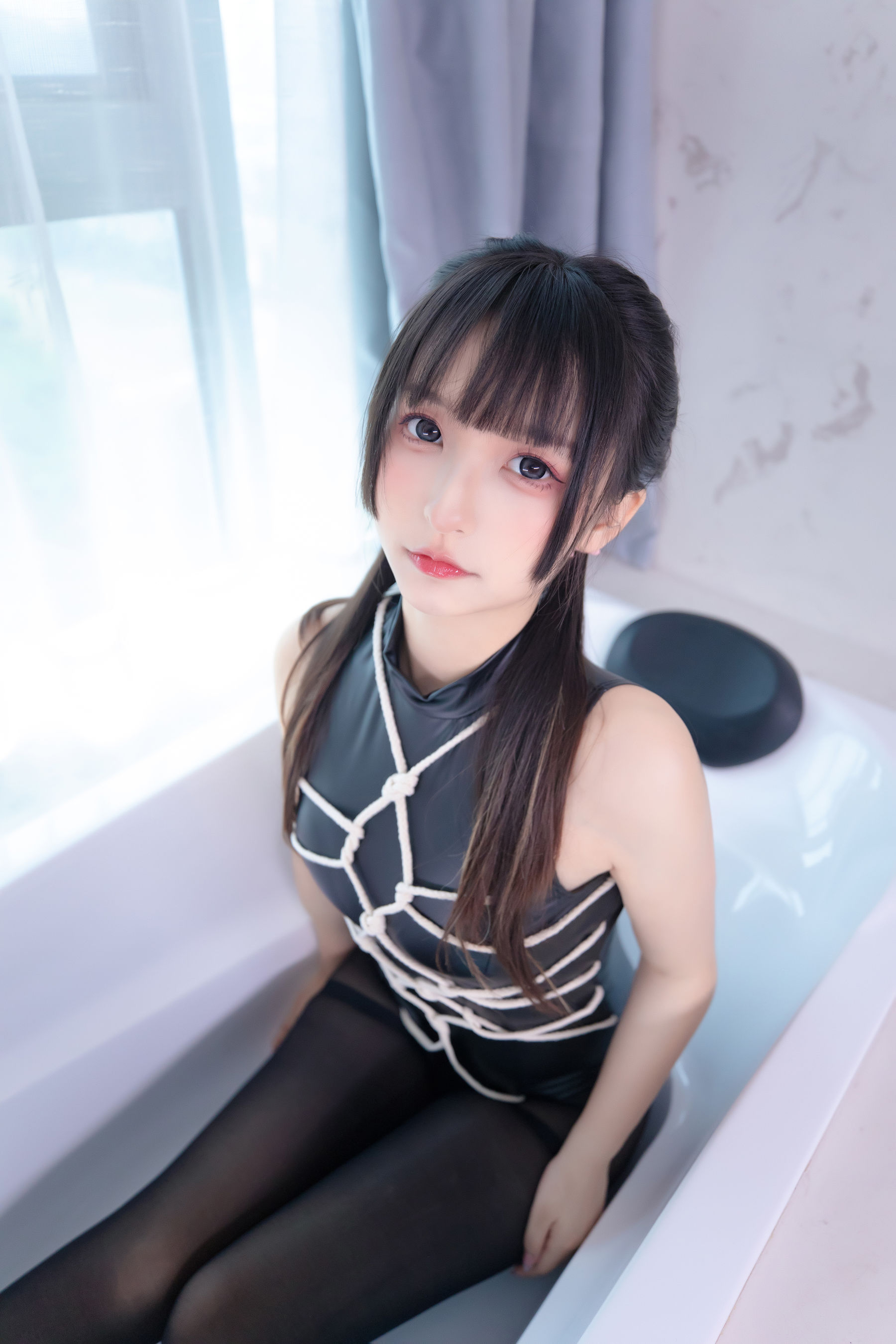 [福利COS] 萝莉神楽板真冬 之夏日戏水