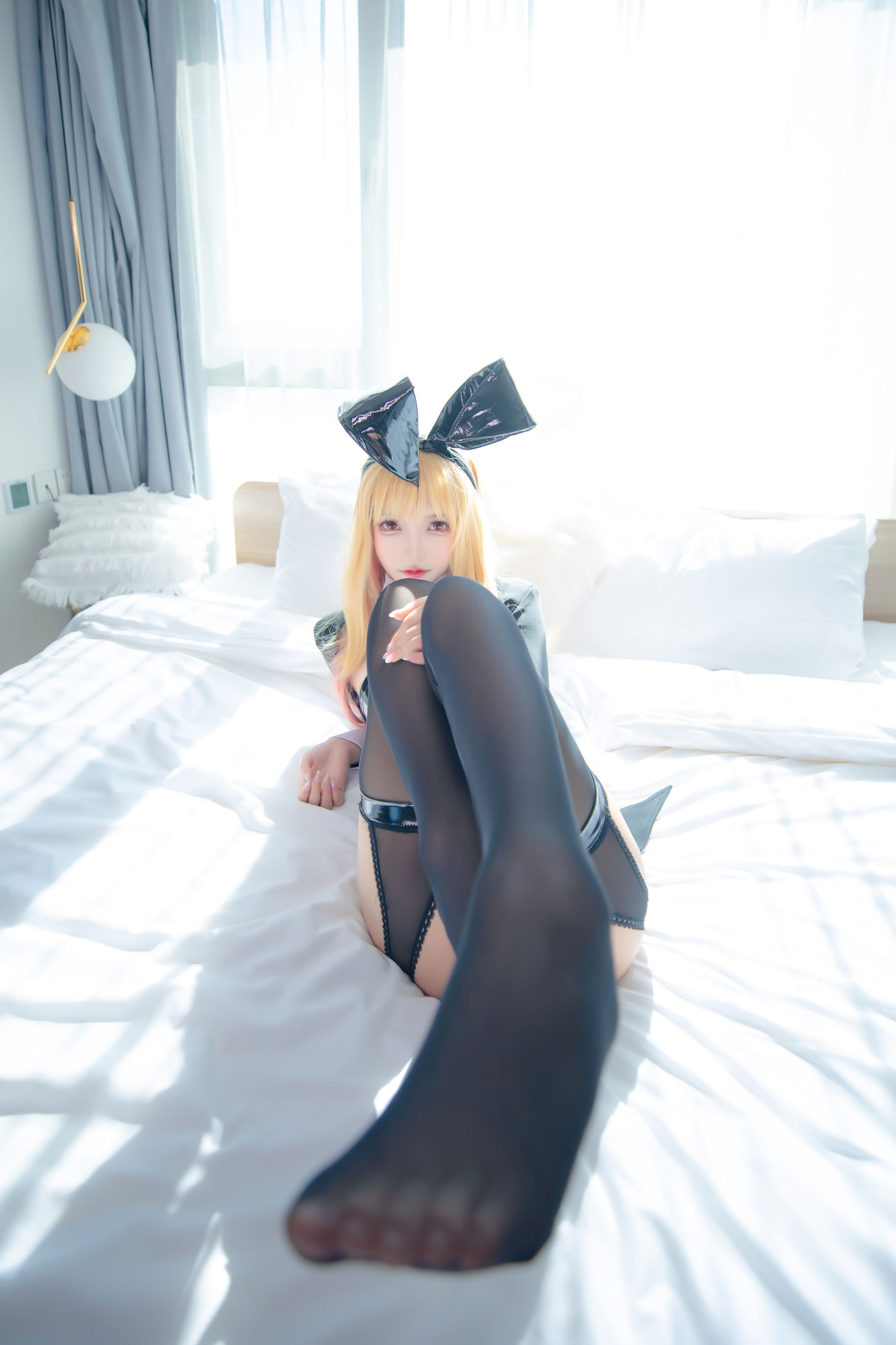 [福利COS] 萝莉神楽板真冬 之海梦兔女郎
