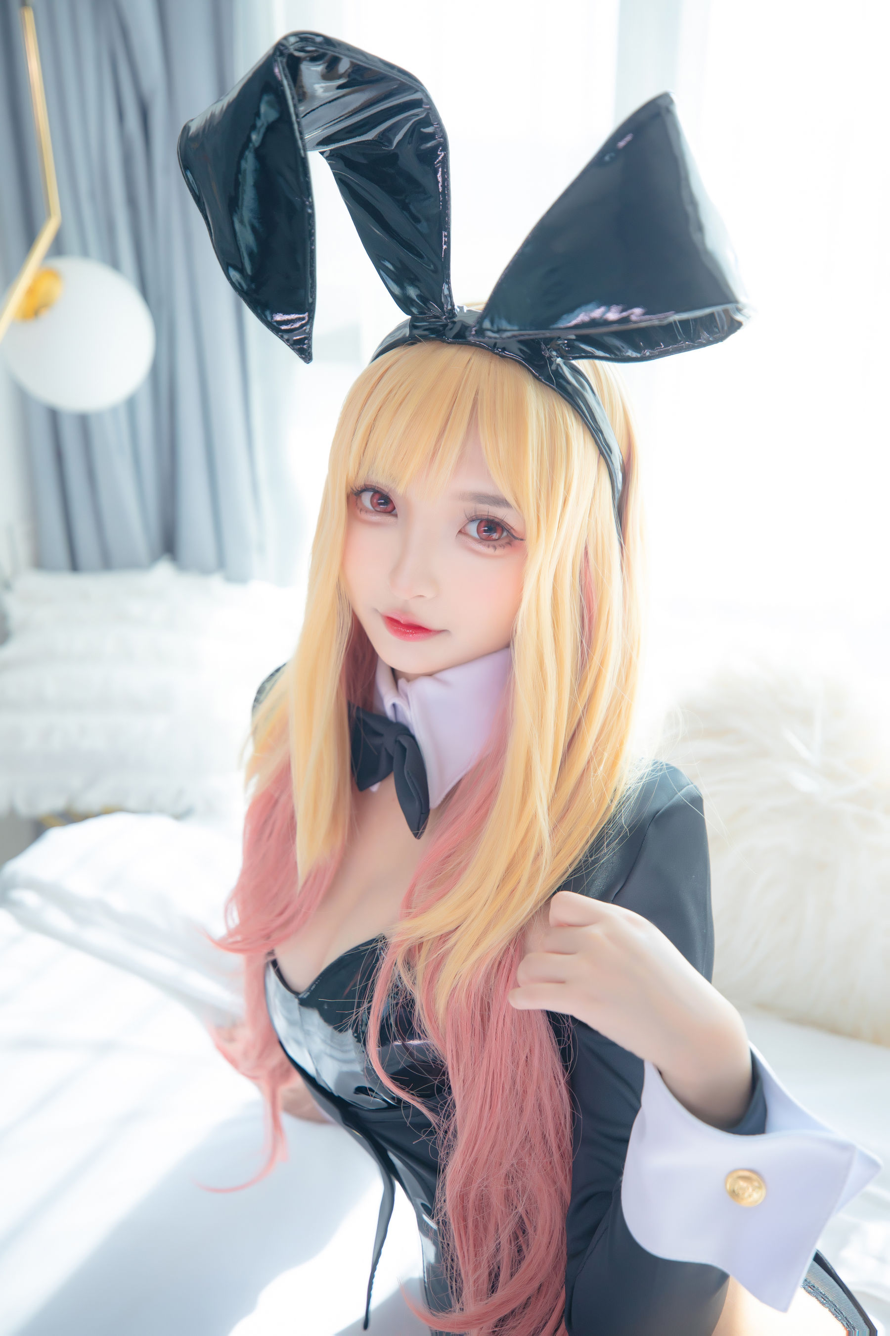 [福利COS] 萝莉神楽板真冬 之海梦兔女郎