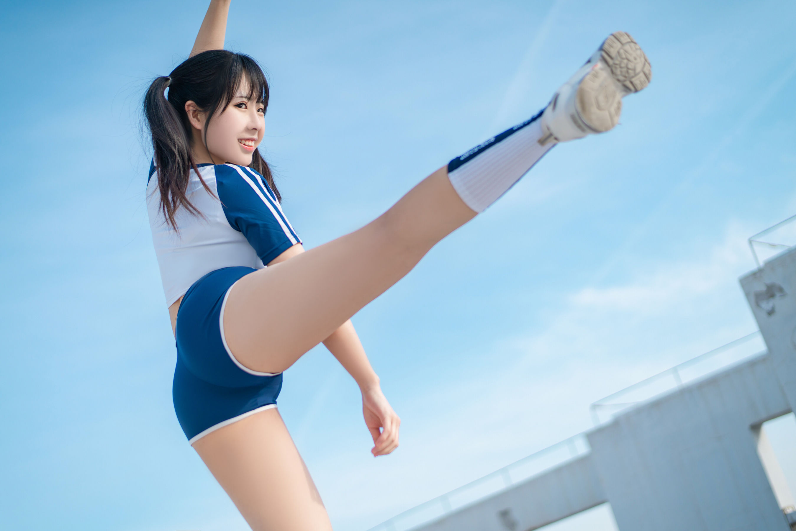 [福利COS] 虎森森 - 体操服