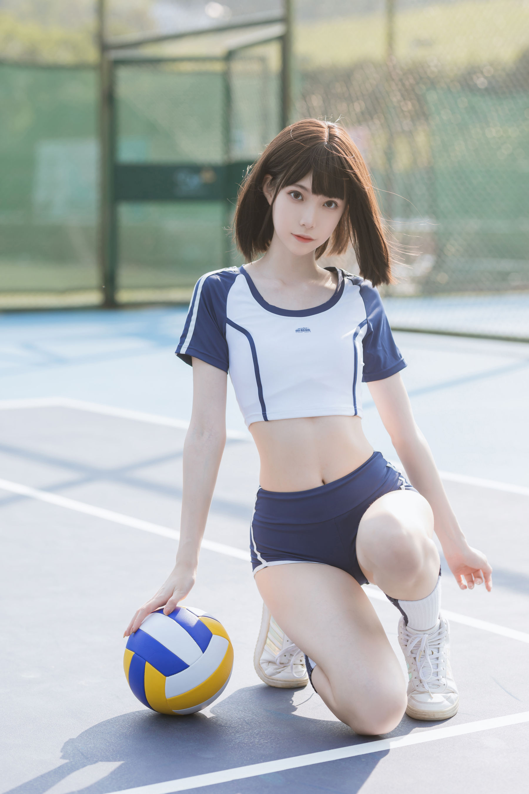 [福利COS] 许岚(叁月life) - 夏日运动服