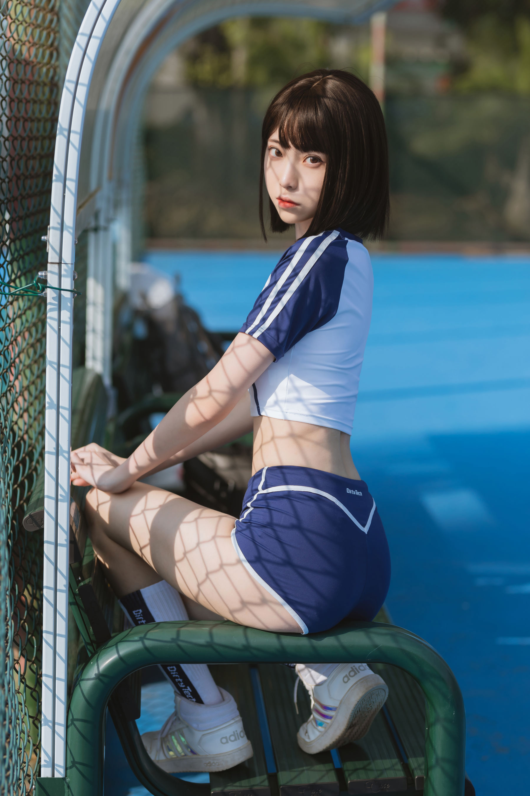 [福利COS] 许岚(叁月life) - 夏日运动服