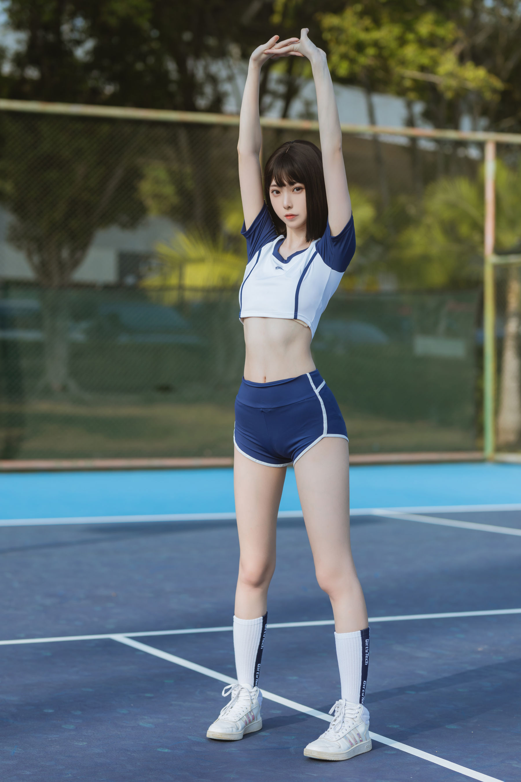 [福利COS] 许岚(叁月life) - 夏日运动服