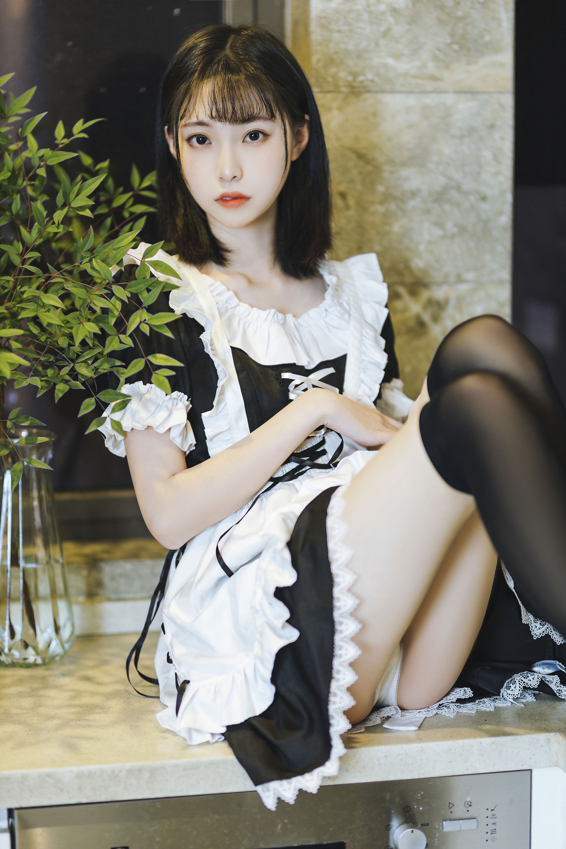 [福利COS] 许岚(叁月life) - 短裙女仆