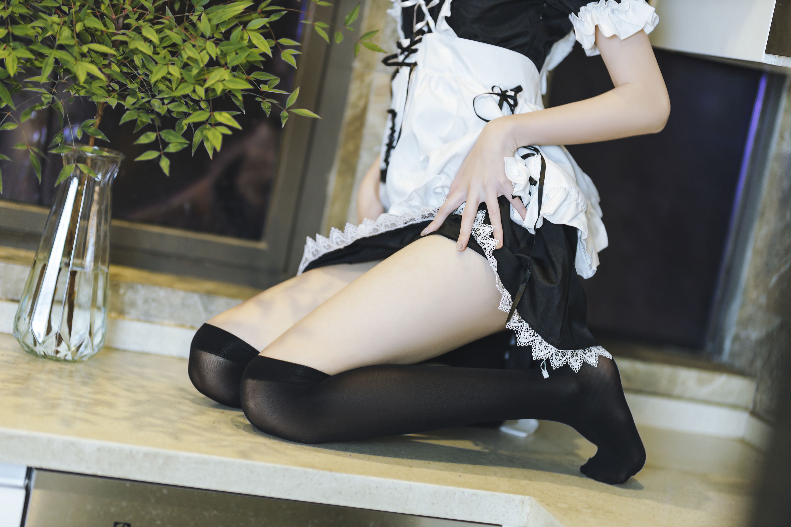 [福利COS] 许岚(叁月life) - 短裙女仆