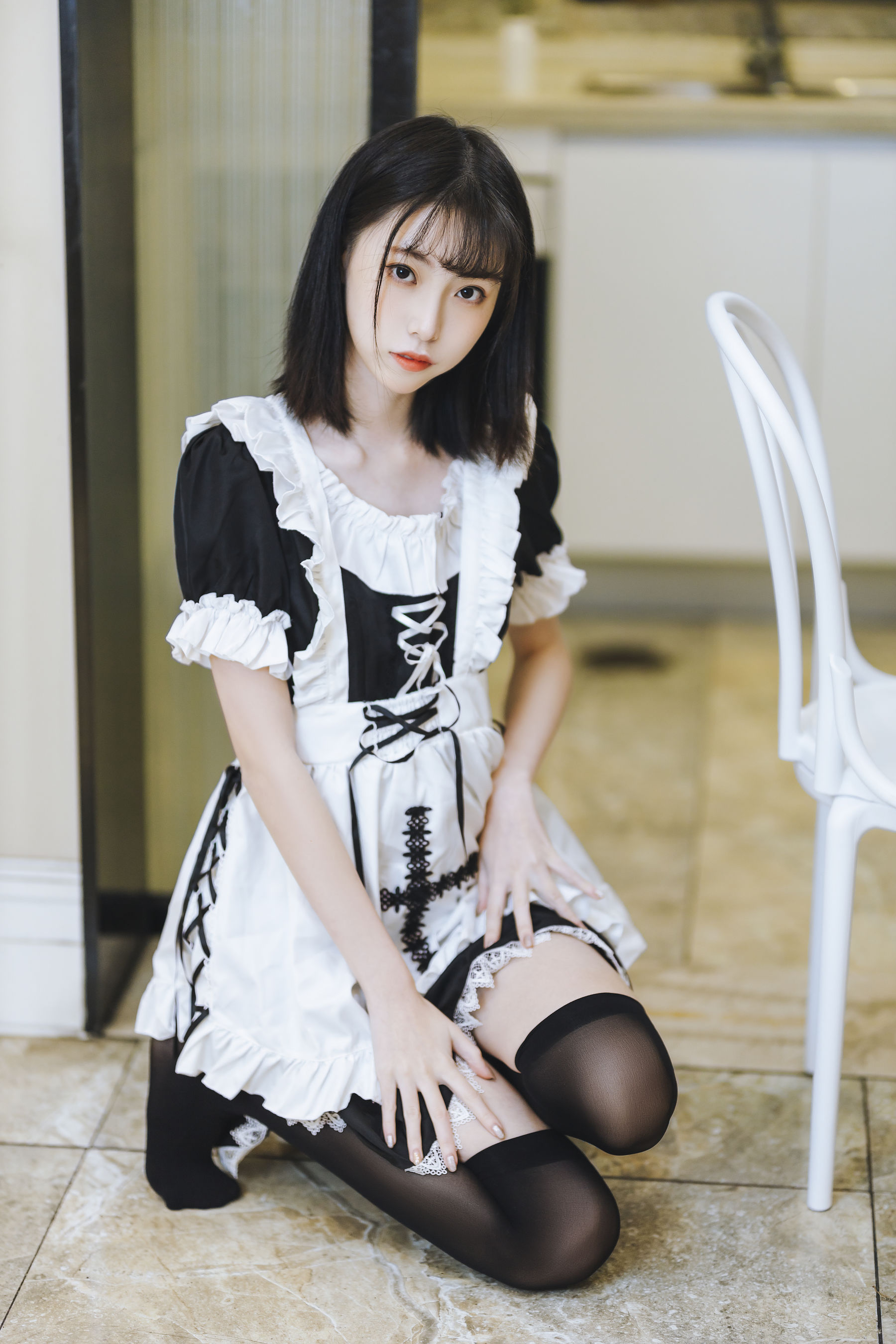 [福利COS] 许岚(叁月life) - 短裙女仆