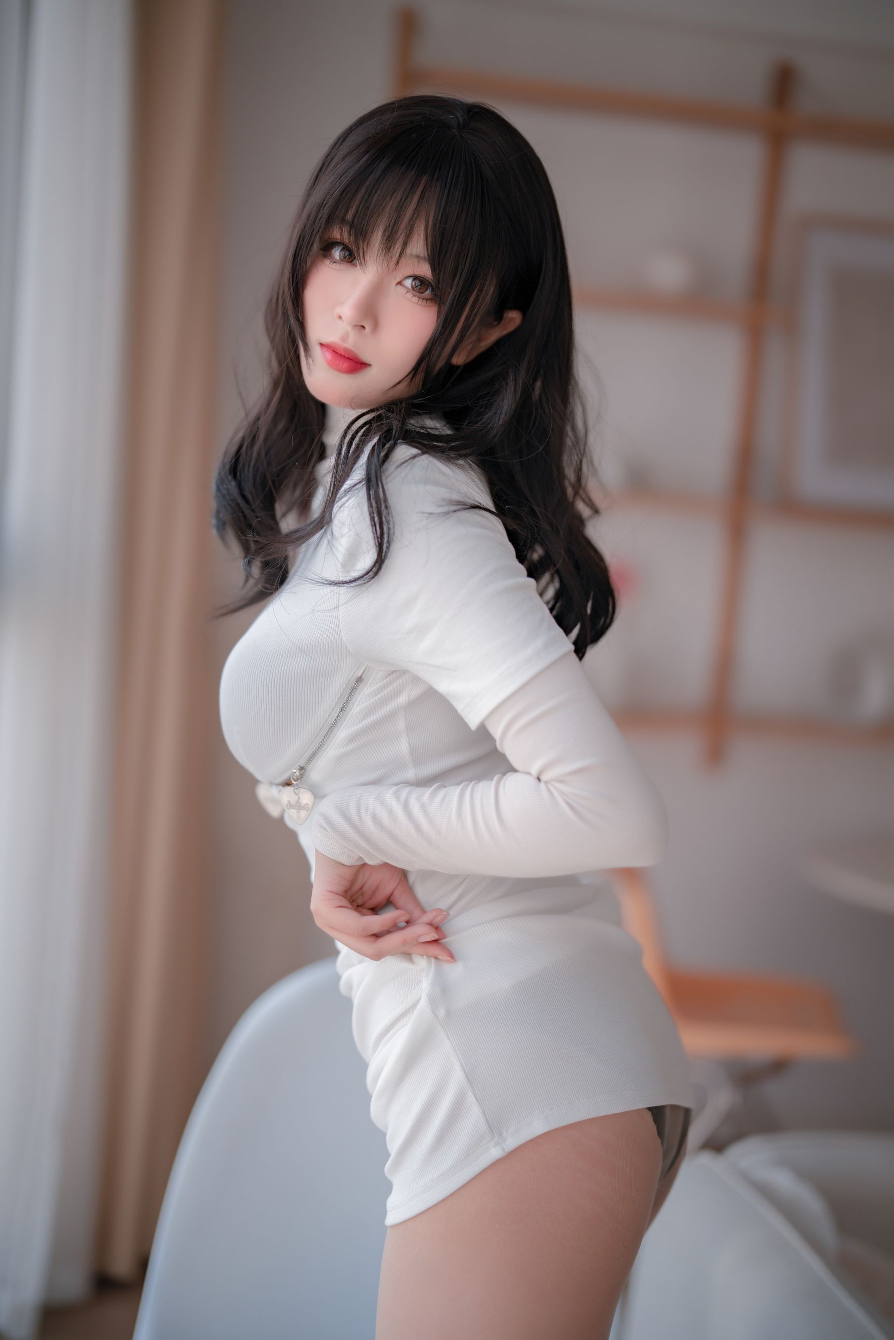 [福利COS] 轩萧学姐 - 吉他妹妹 肉丝套