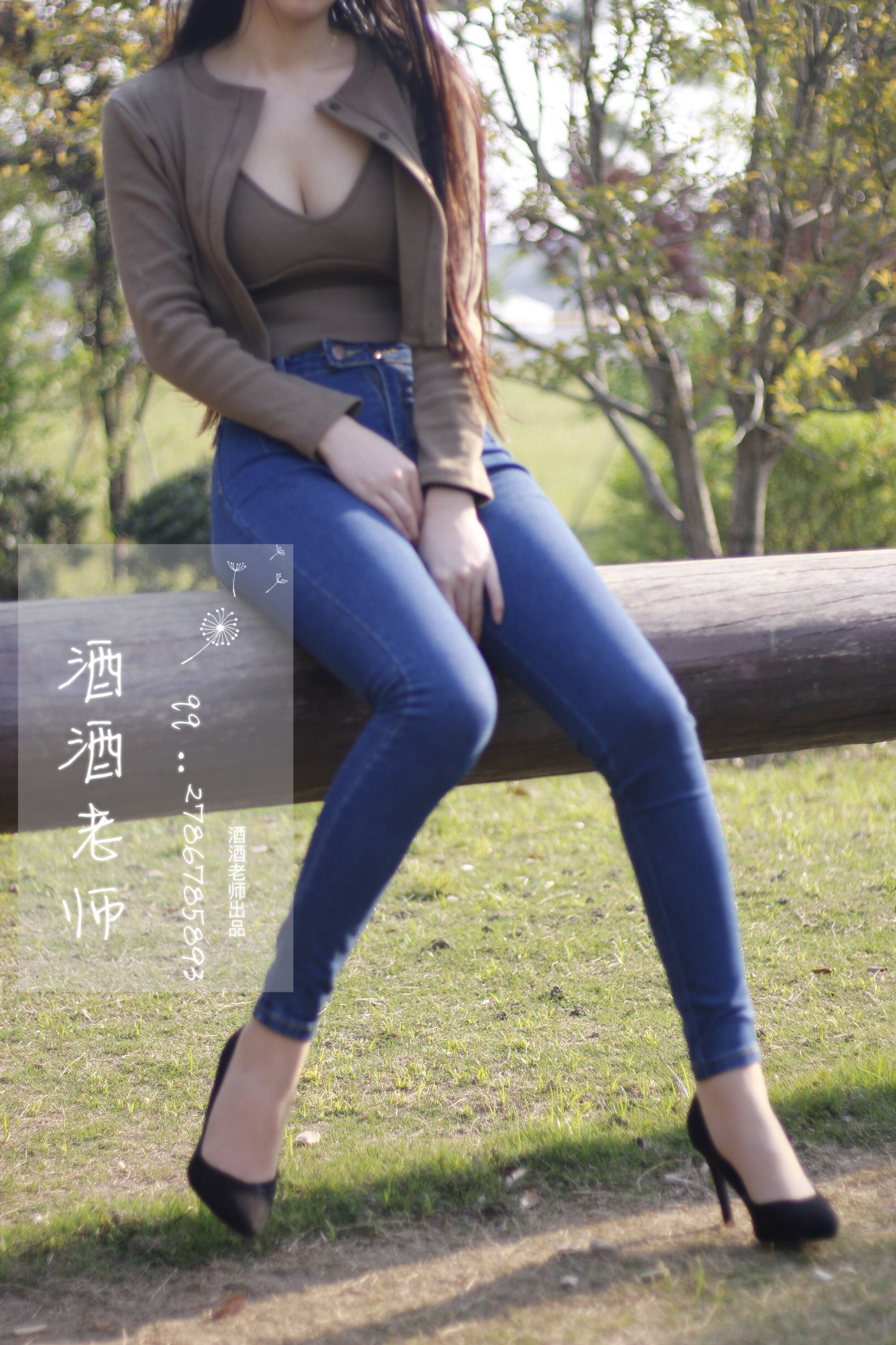 [福利COS] 酒酒老师 - 裤里丝最高图鉴