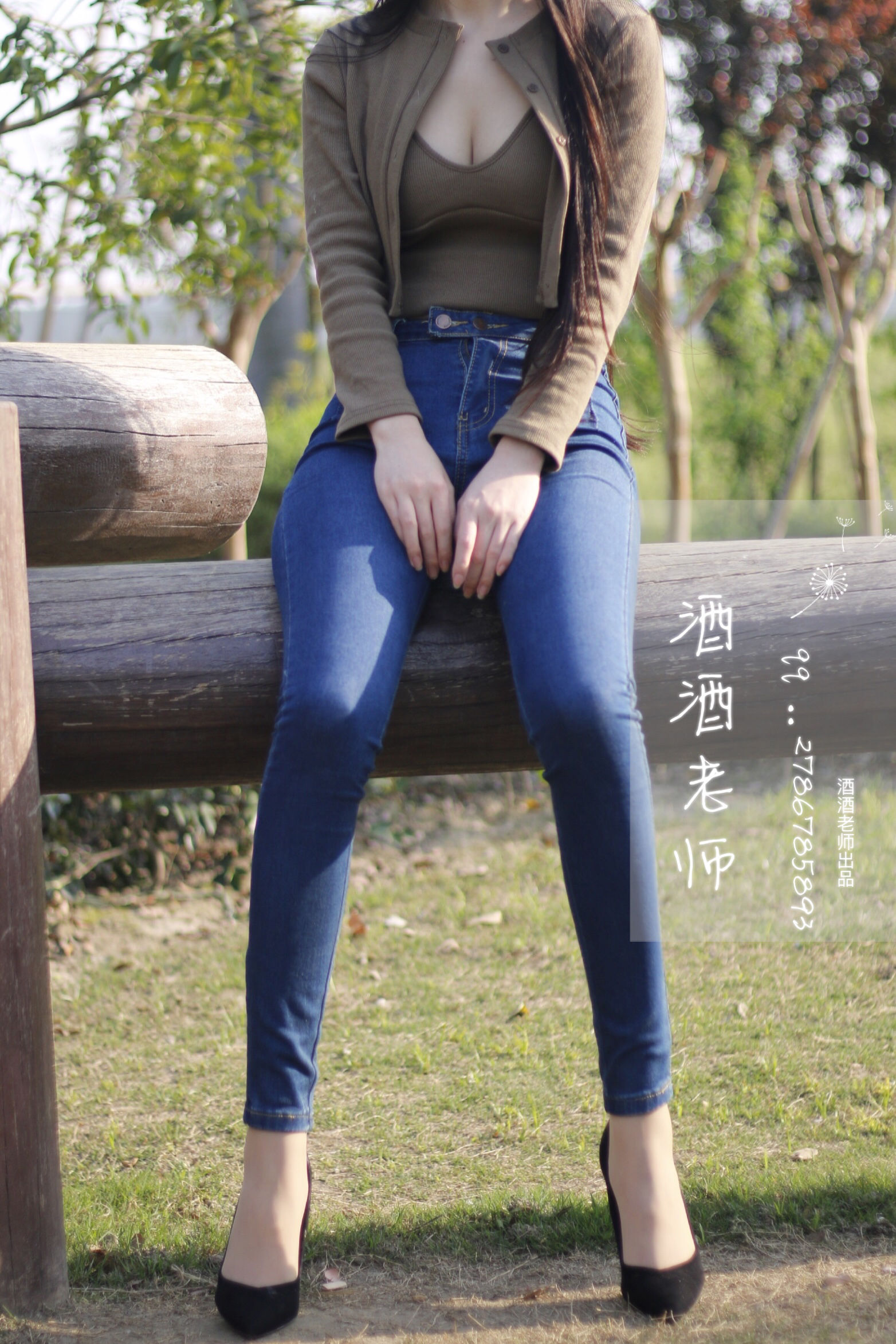 [福利COS] 酒酒老师 - 裤里丝最高图鉴