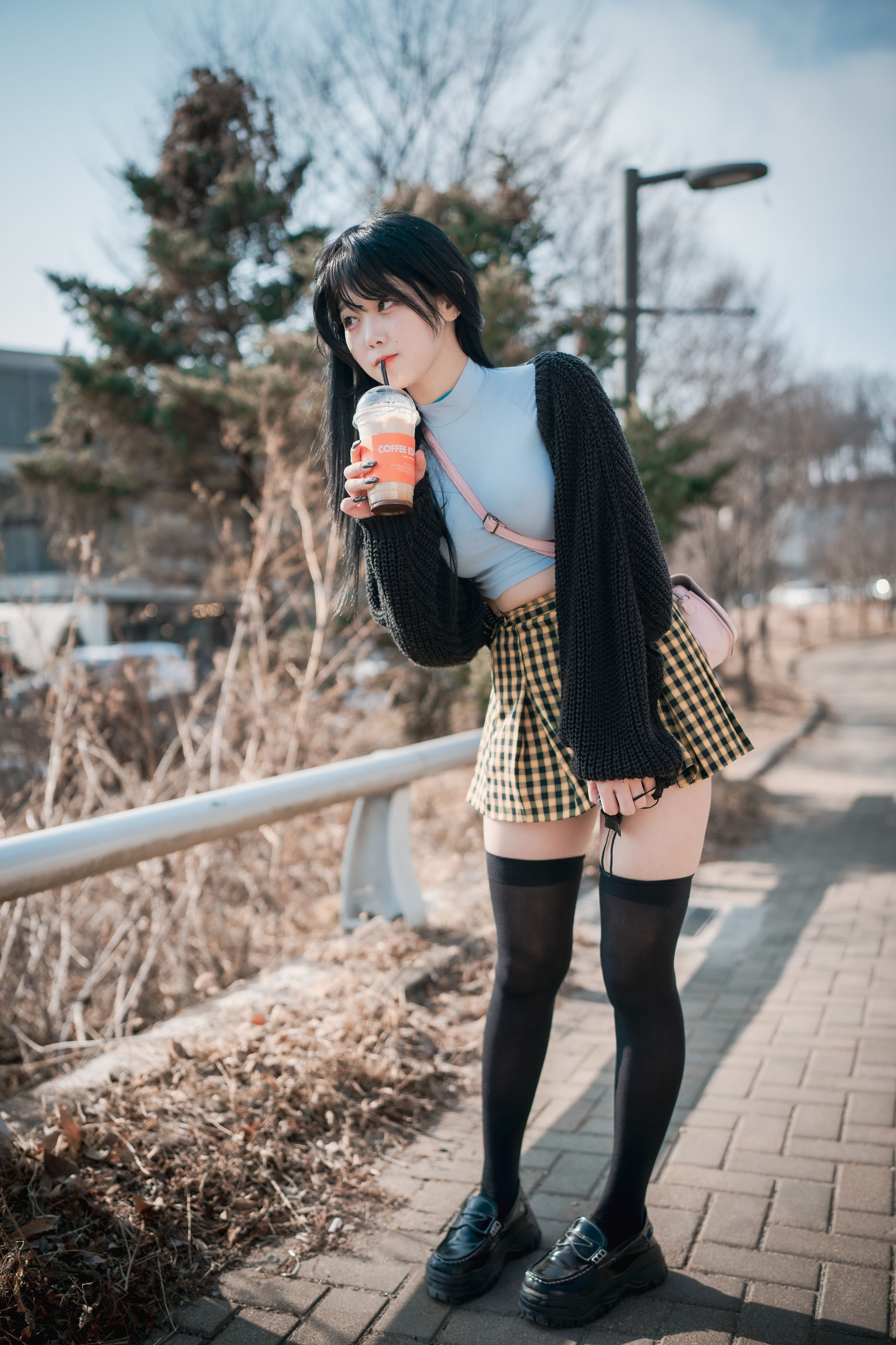[DJAWA]  Zia - Early Spring Walk in March