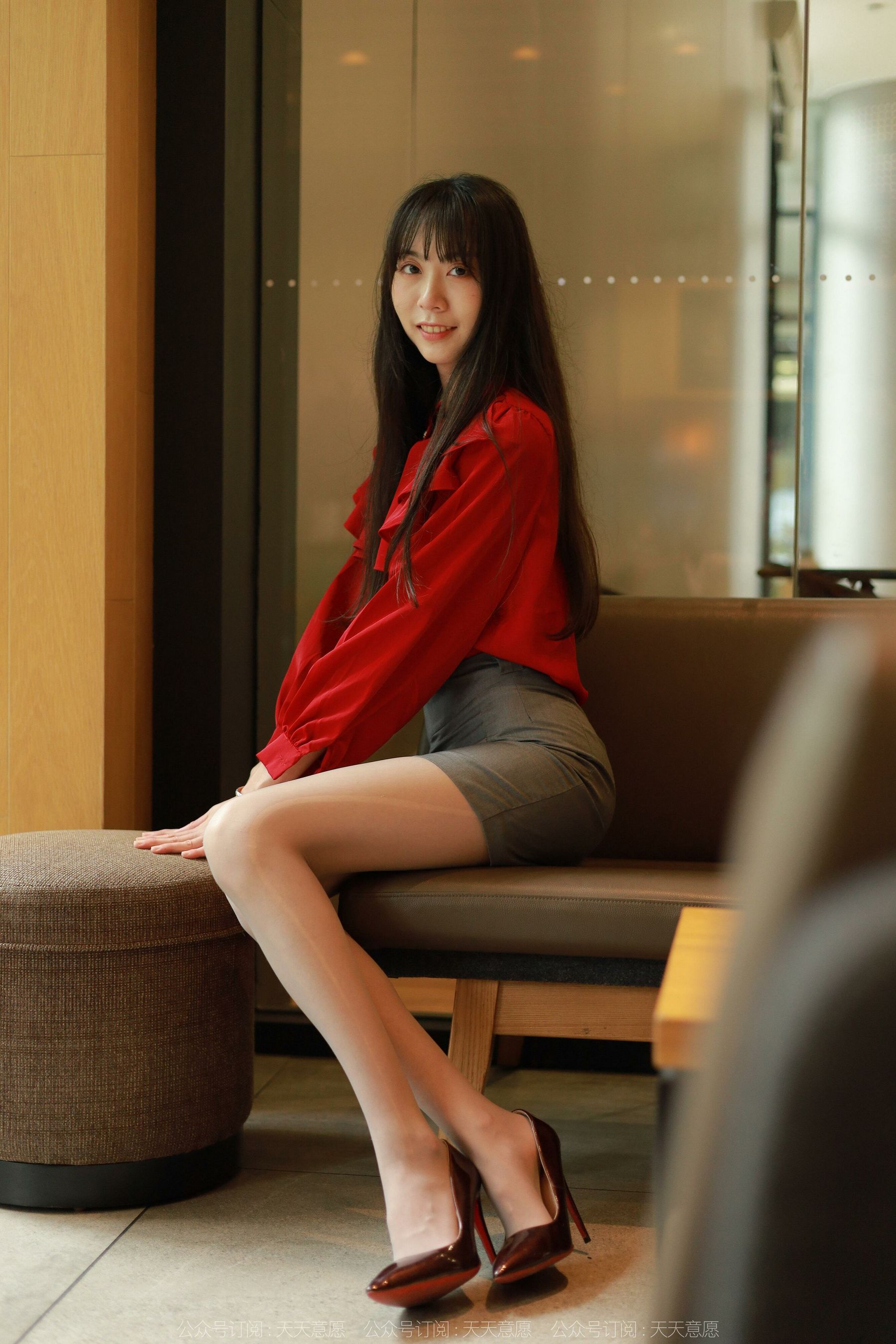 [IESS异思趣向] 团团 对面的美女同事