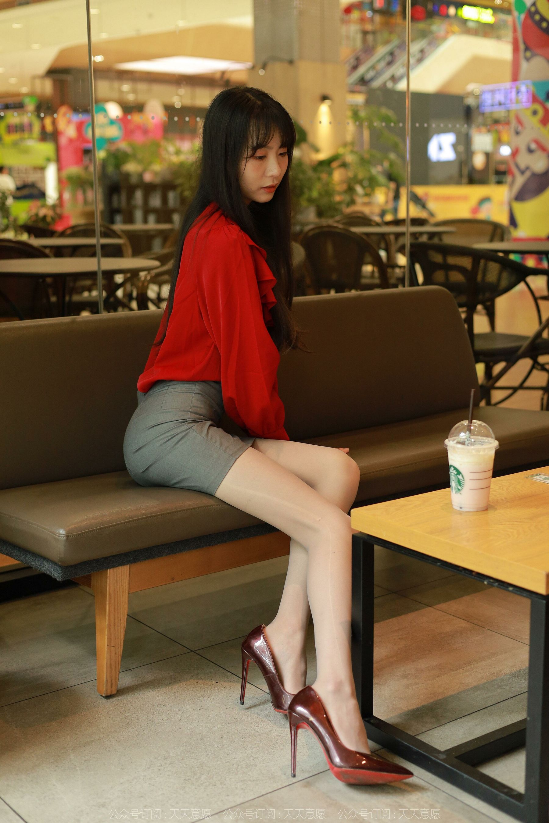 [IESS异思趣向] 团团 对面的美女同事