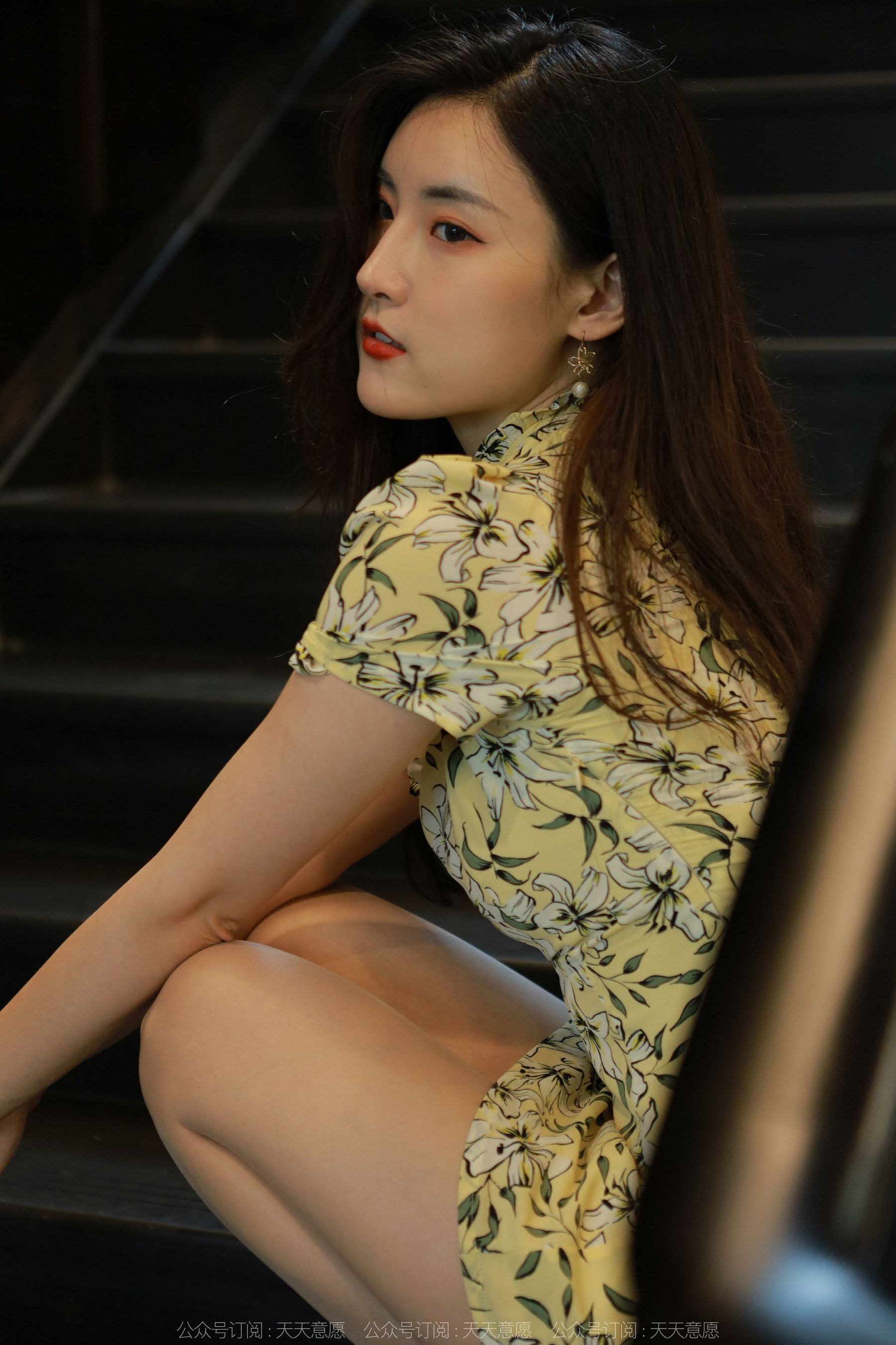 [IESS异思趣向] 小宝 长腿连衣裙