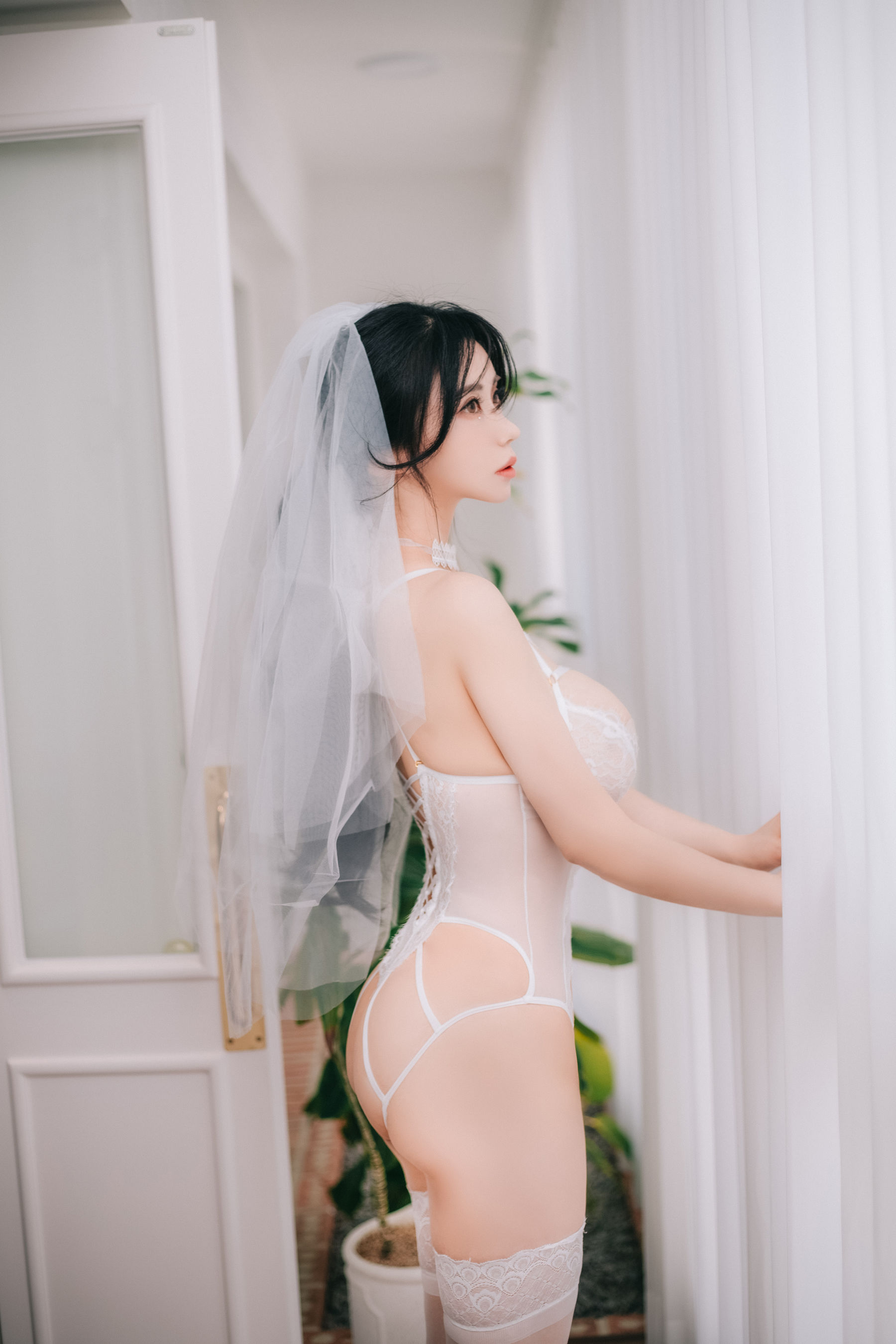 [Paranhosu]  Sia - Special Photobook Vol.2