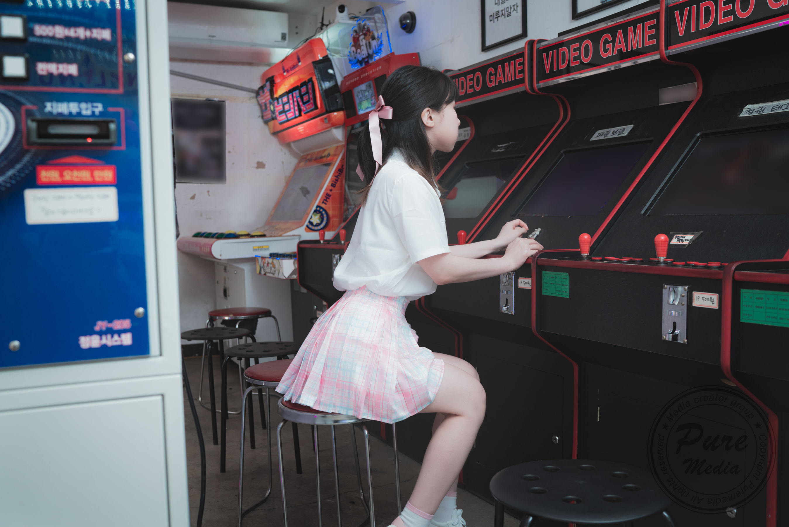 [PURE MEDIA] Vol.187 - Uhye