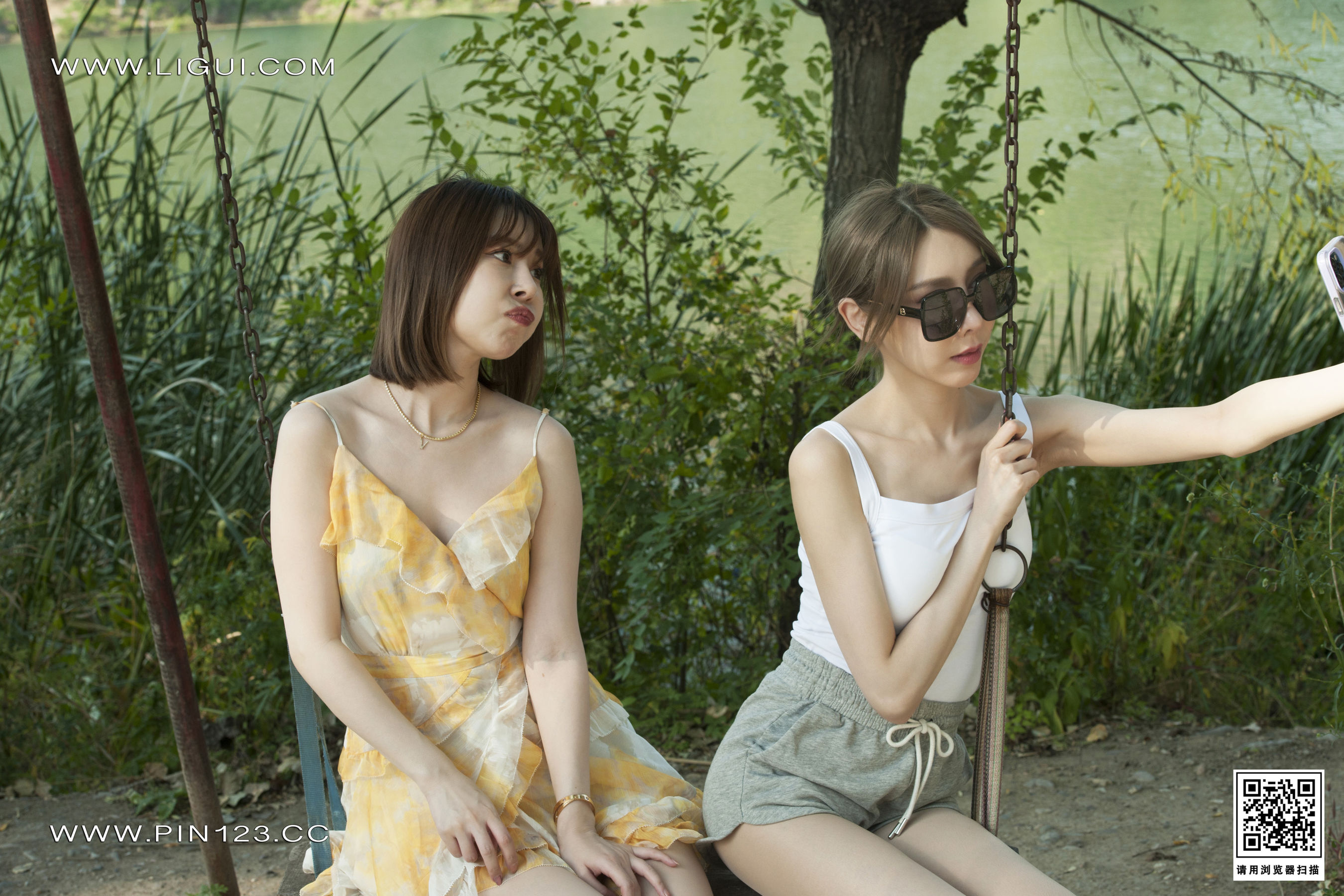 [丽柜Ligui]  兔子＆Vicky 香丝露营