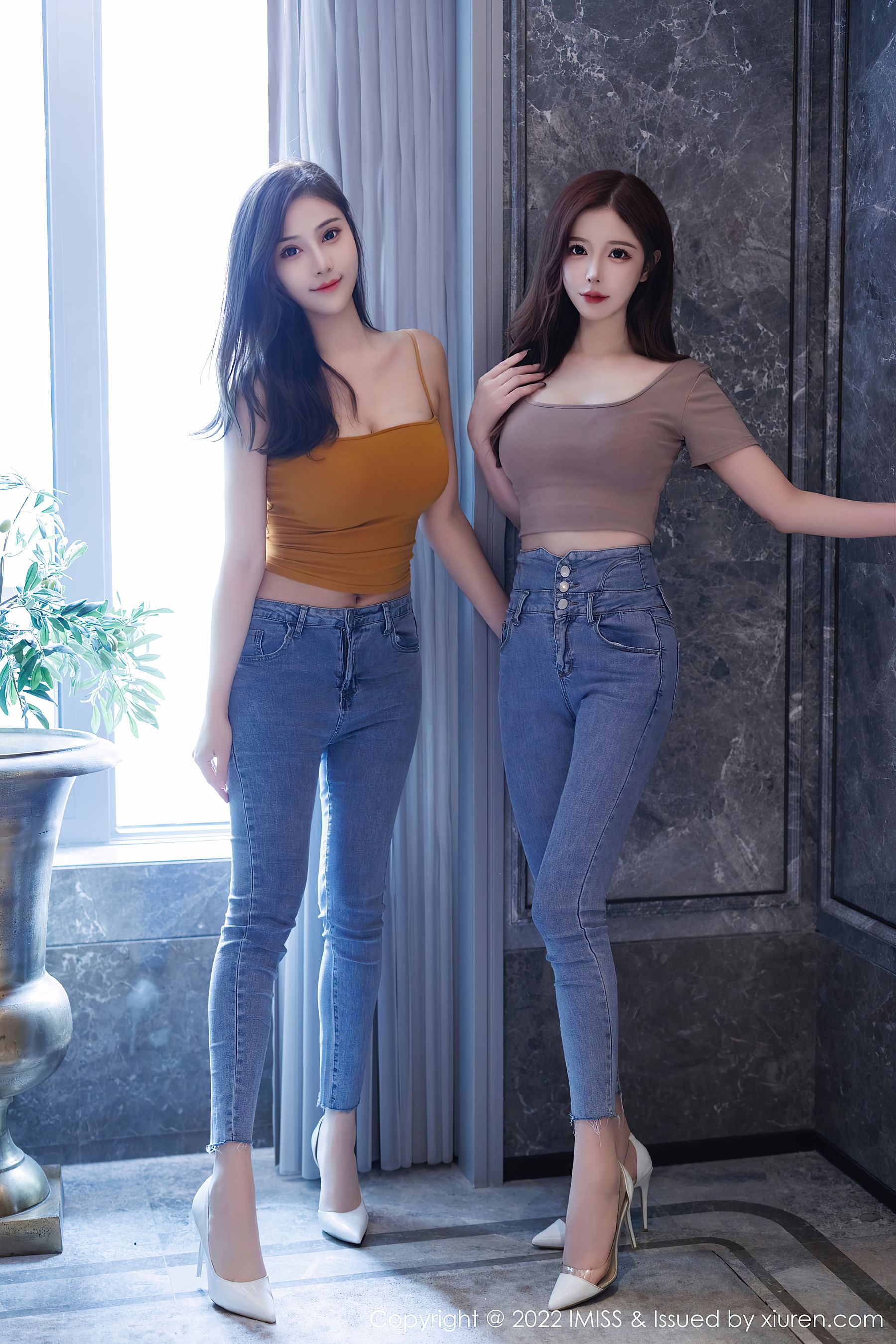 [爱蜜社IMiss] Vol.697 @Lavinia肉肉&@LindaLinda 模特合集