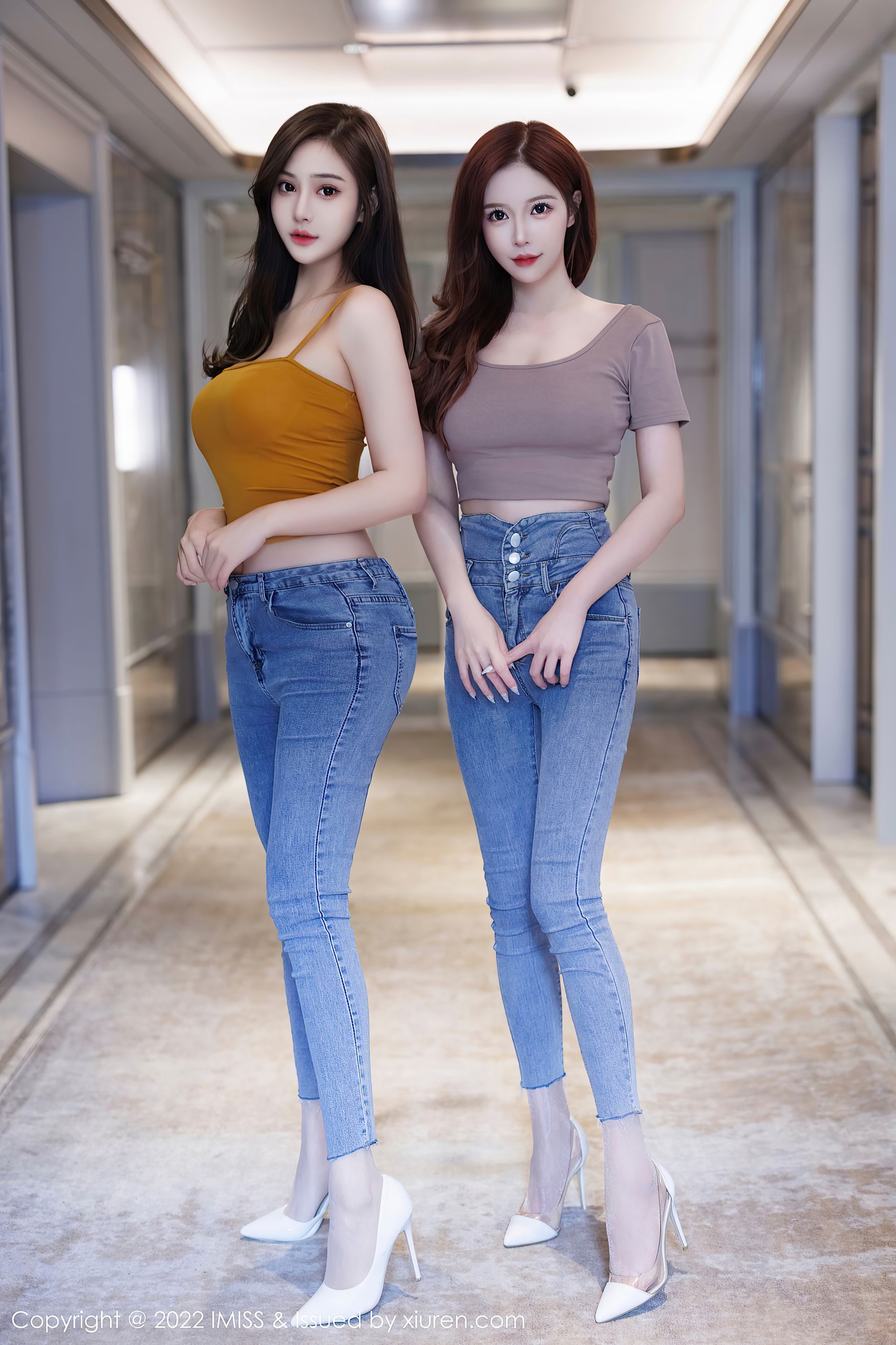 [爱蜜社IMiss] Vol.697 @Lavinia肉肉&@LindaLinda 模特合集