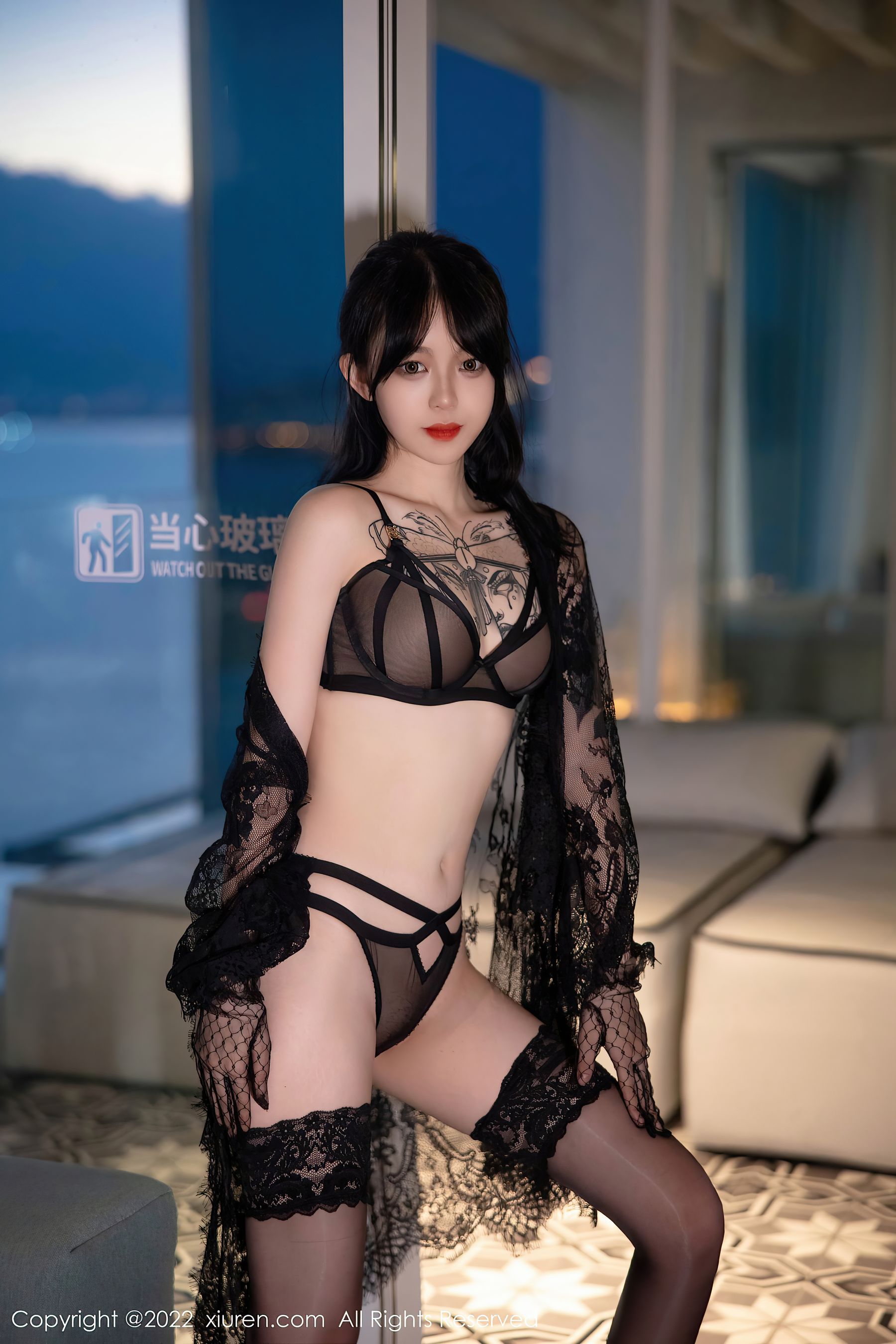 [秀人XiuRen] No.5491 奶瓶