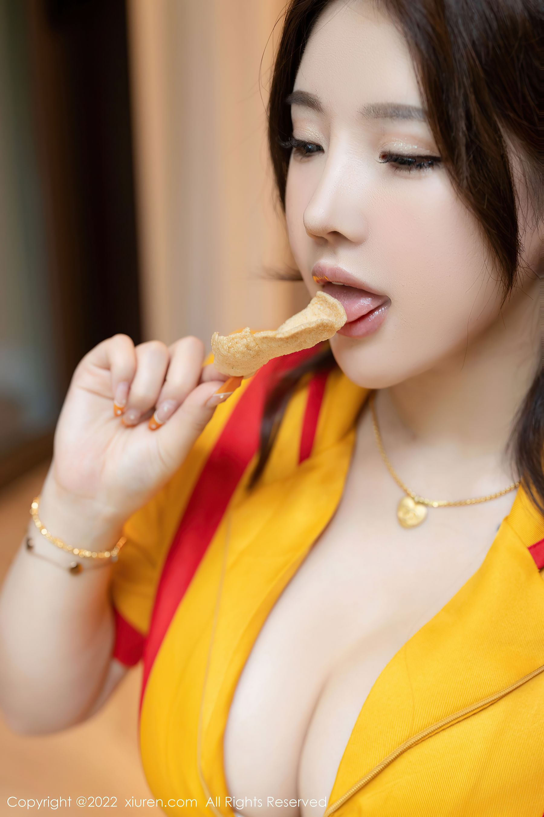 [秀人XiuRen] No.5509 小海臀Rena