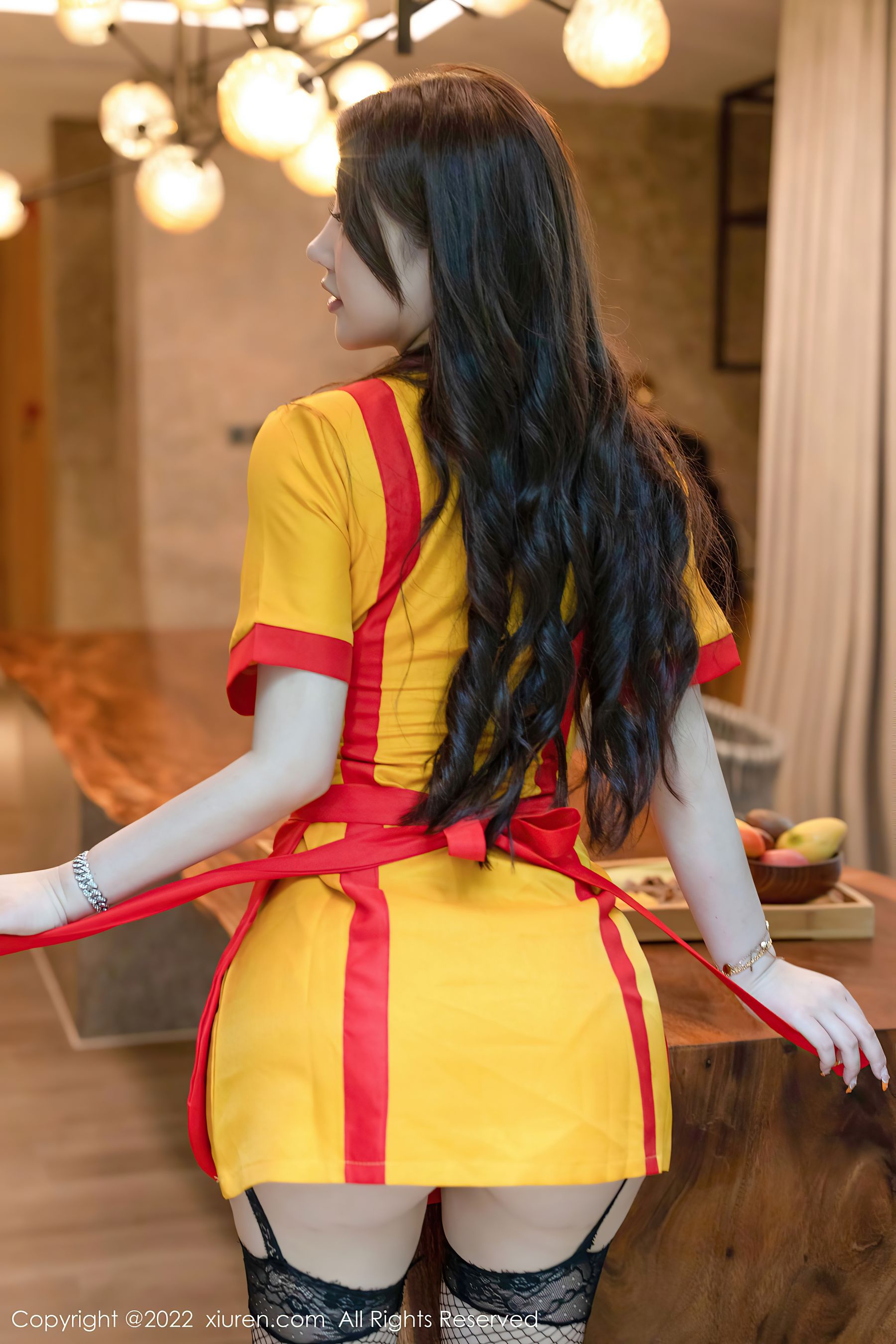 [秀人XiuRen] No.5509 小海臀Rena