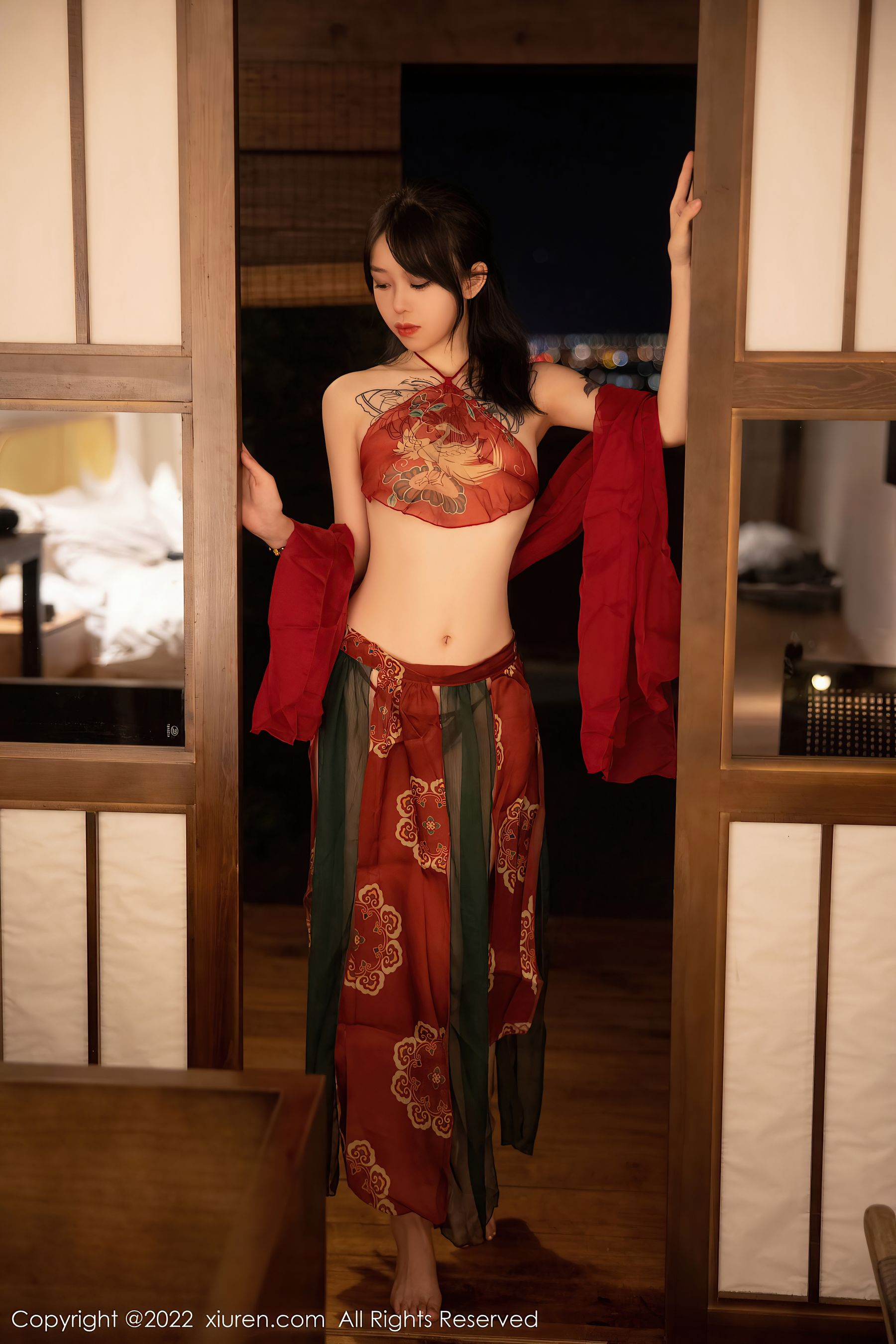 [秀人XiuRen] No.5527 奶瓶