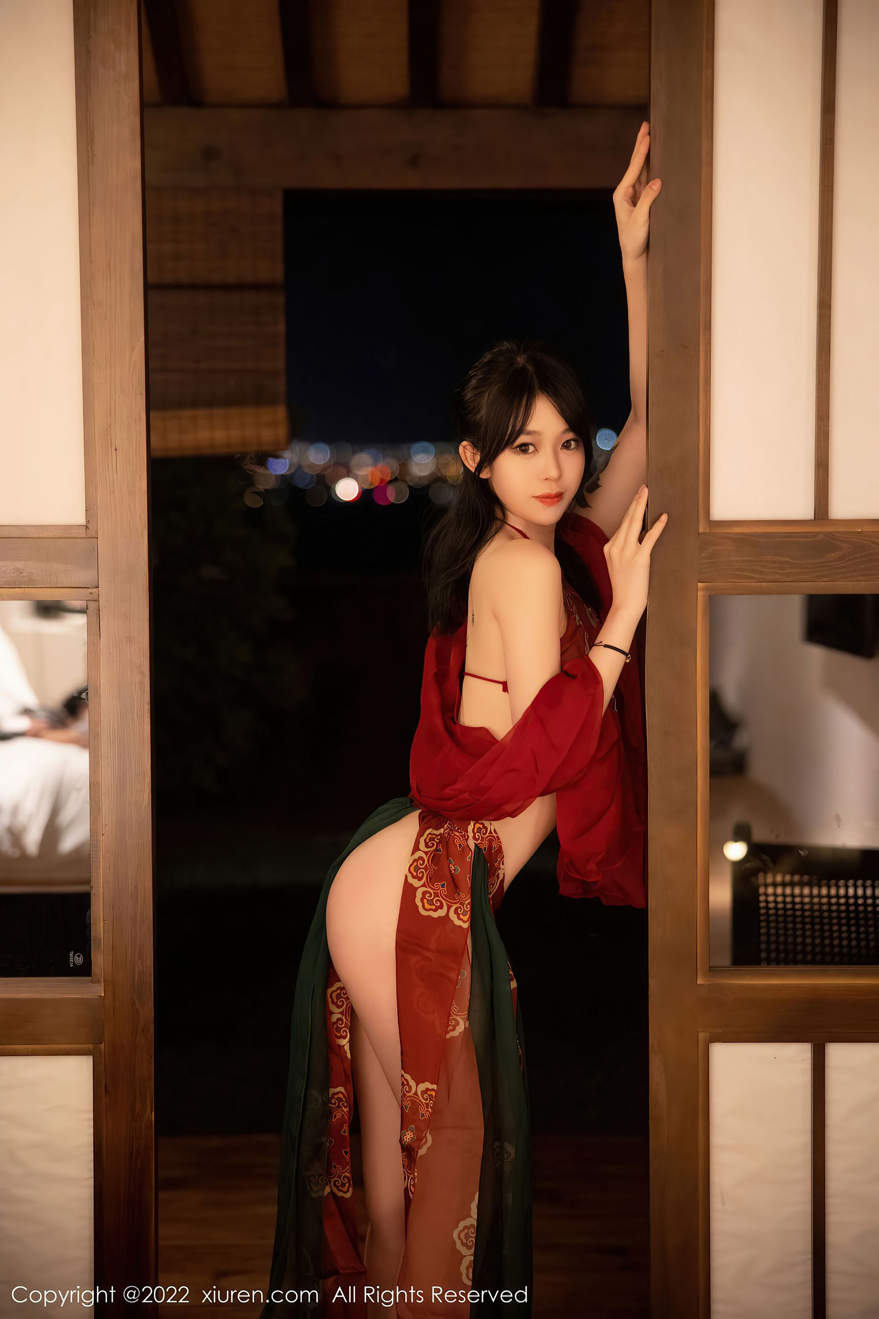[秀人XiuRen] No.5527 奶瓶