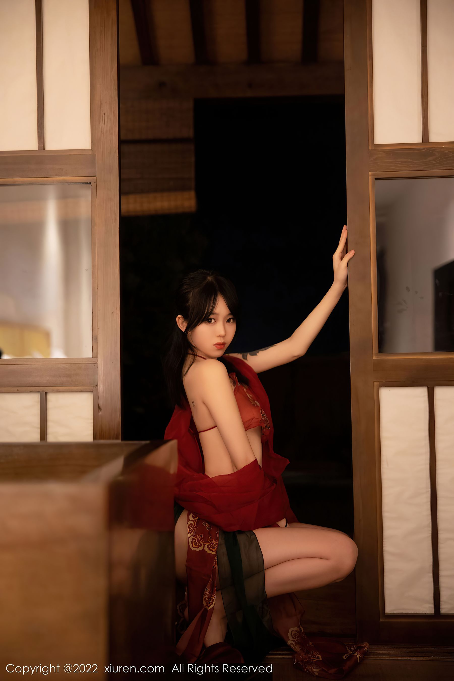 [秀人XiuRen] No.5527 奶瓶