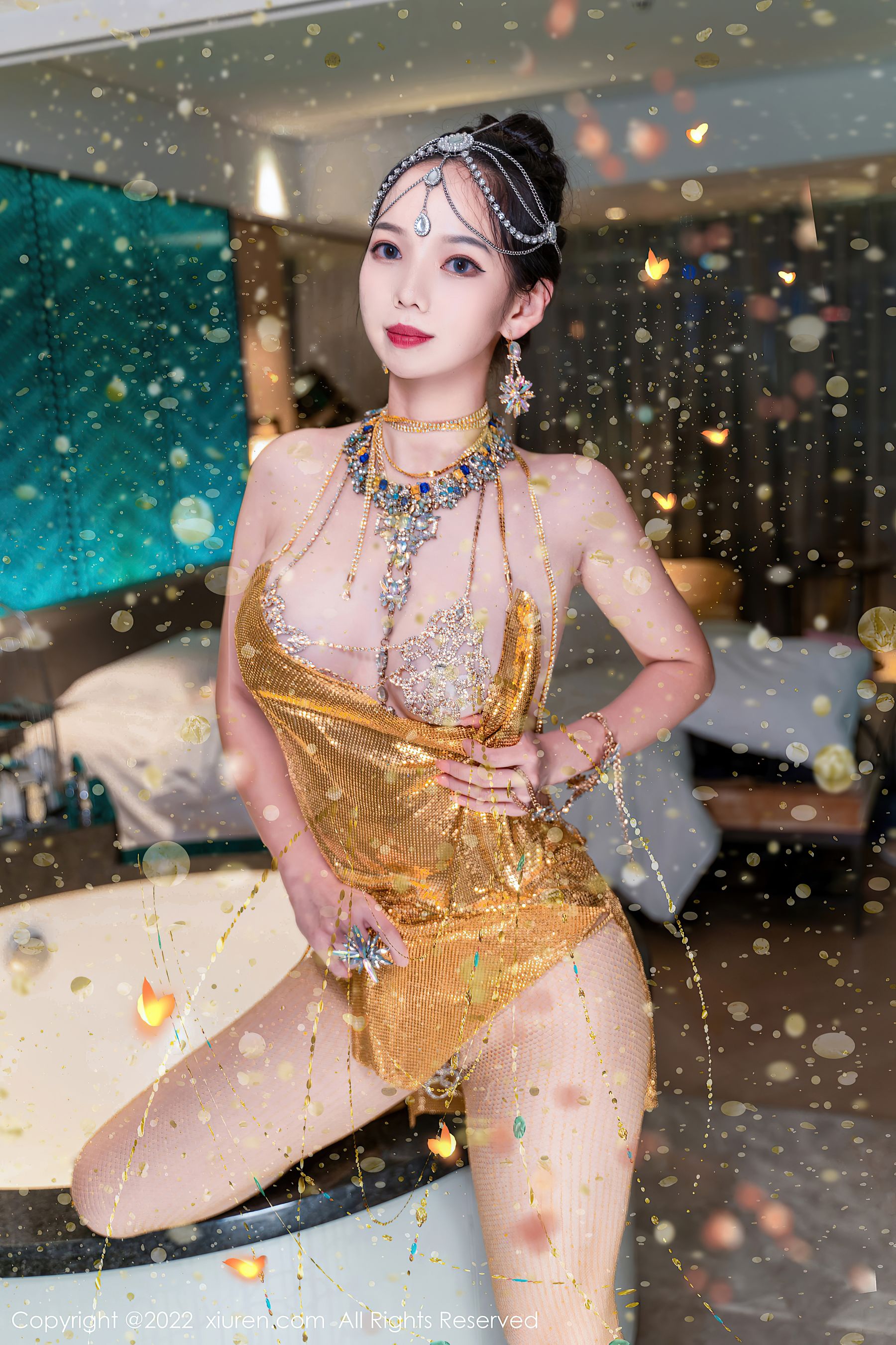 [秀人XiuRen] No.5559 大美妞儿