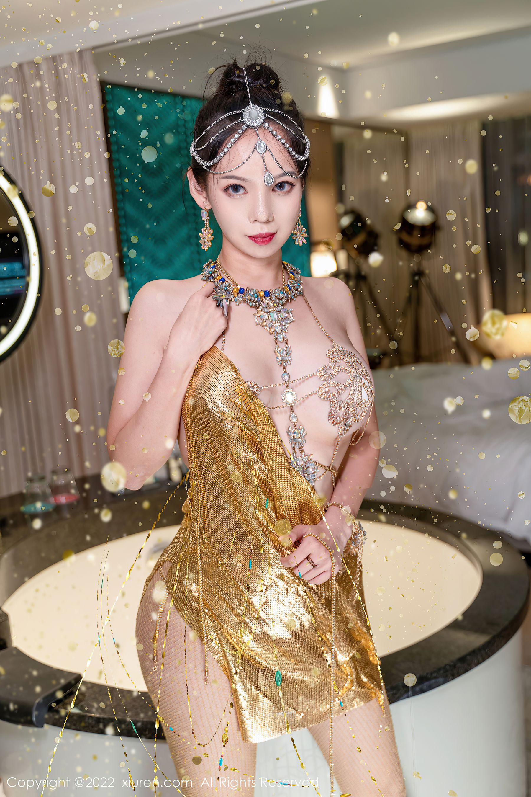 [秀人XiuRen] No.5559 大美妞儿