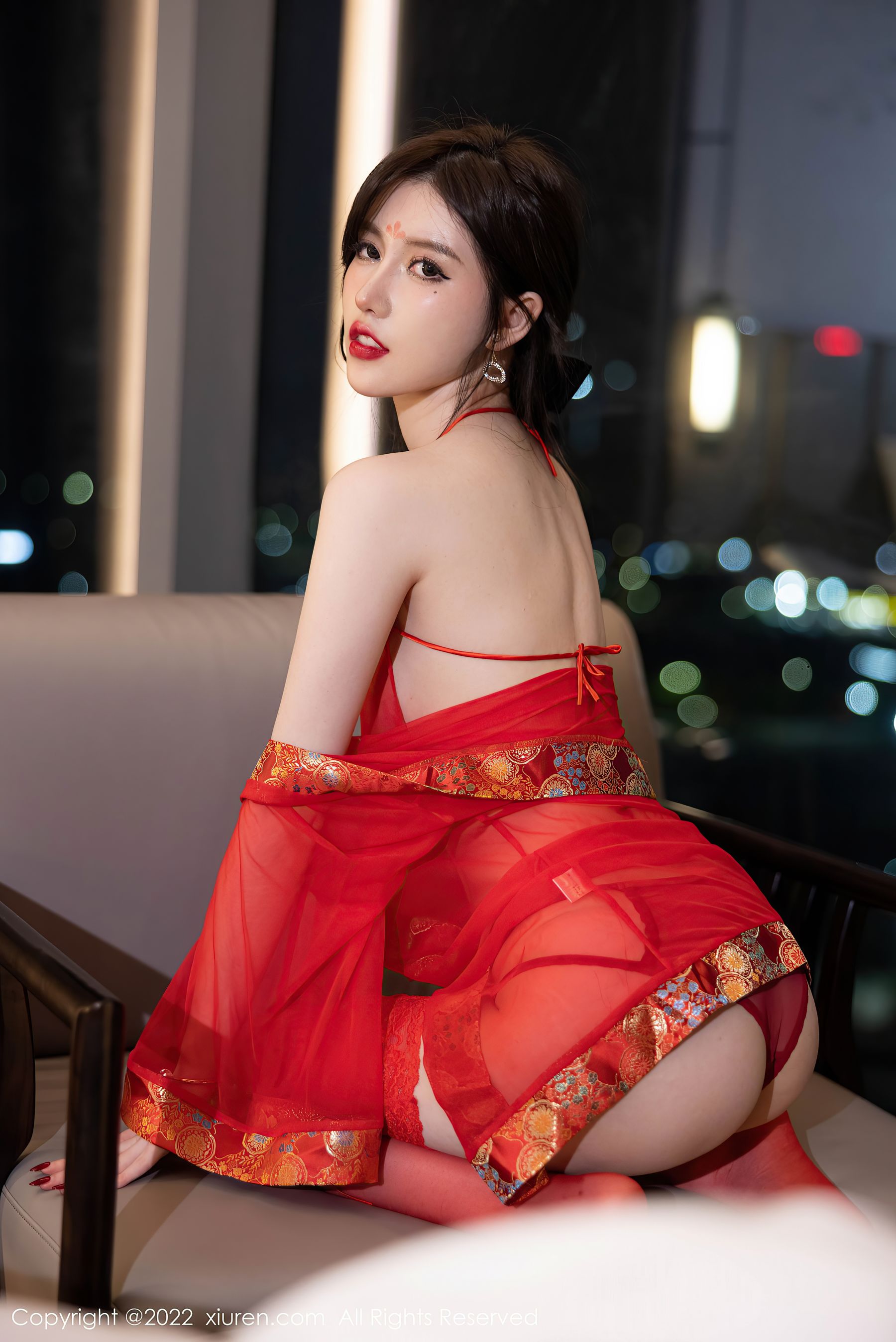 [秀人XiuRen] No.5619 美桃酱