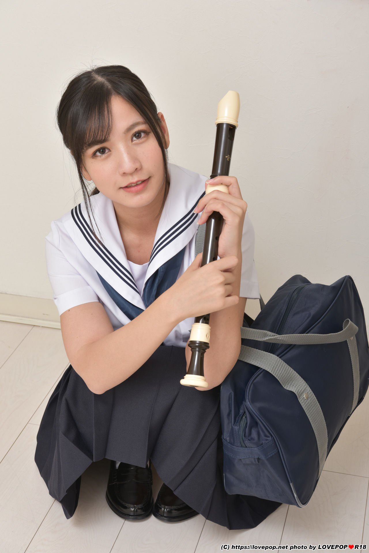 [LOVEPOP] Rin Miyazaki 宮崎リン Photoset 01