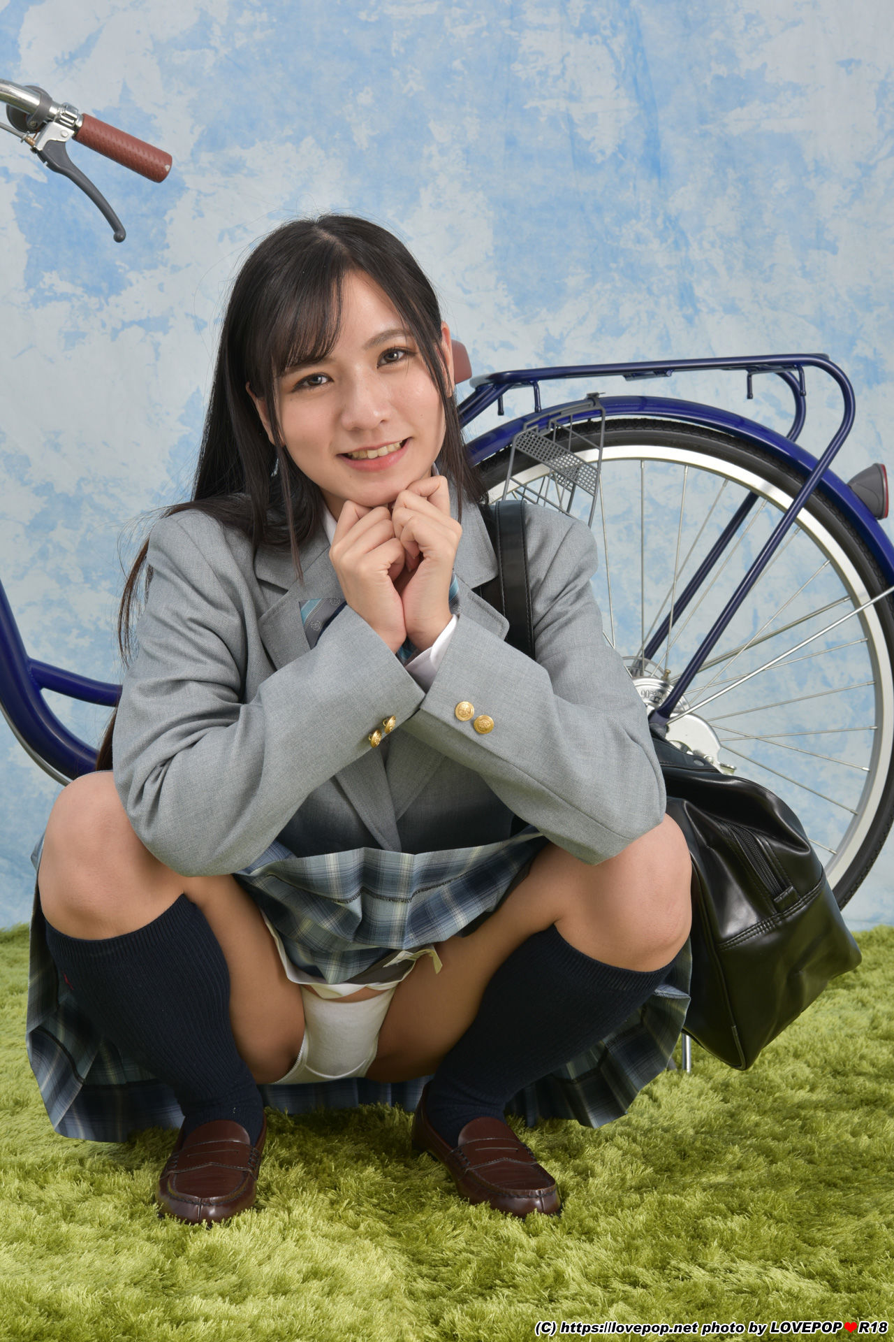 [LOVEPOP] Rin Miyazaki 宮崎リン Photoset 04