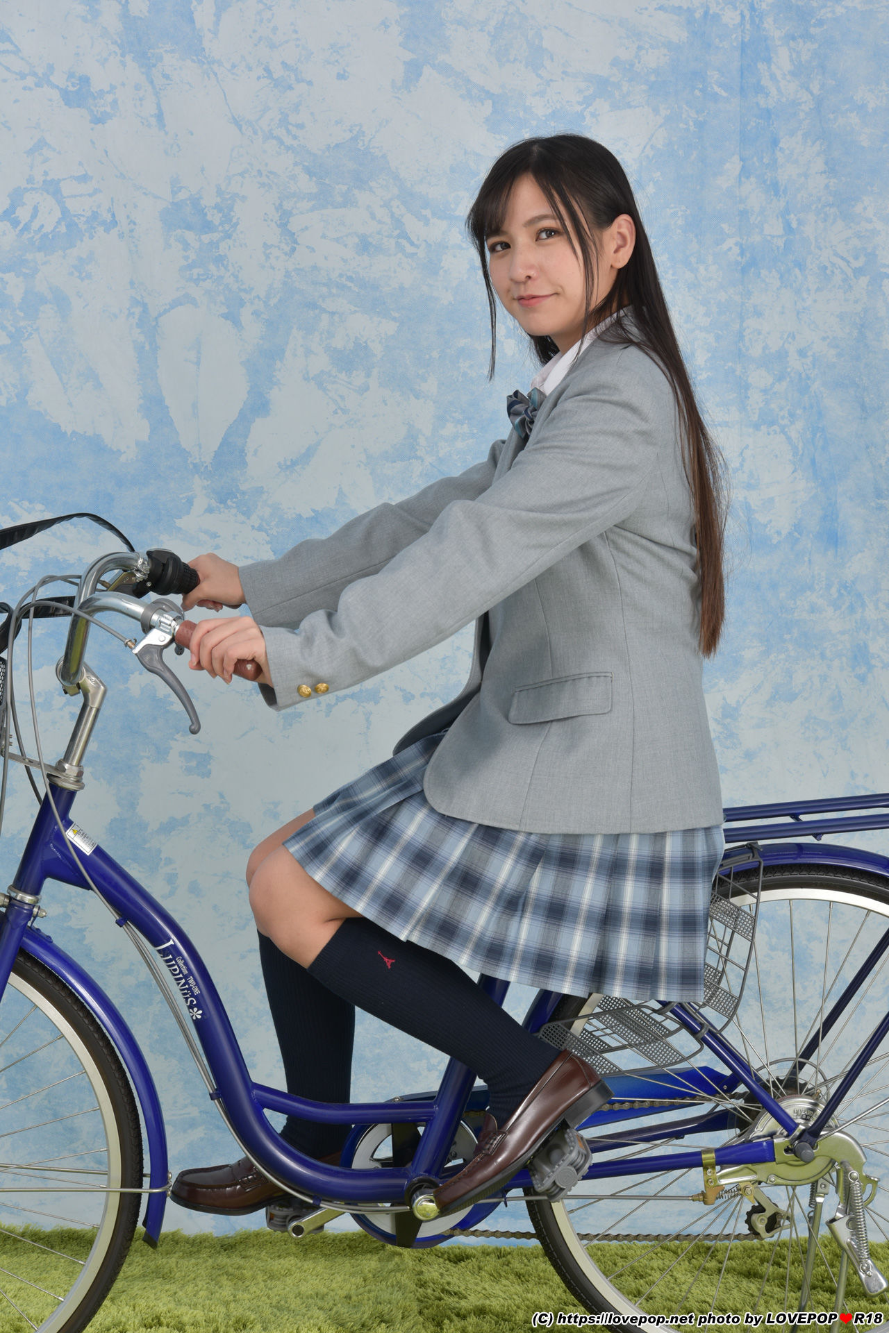 [LOVEPOP] Rin Miyazaki 宮崎リン Photoset 04
