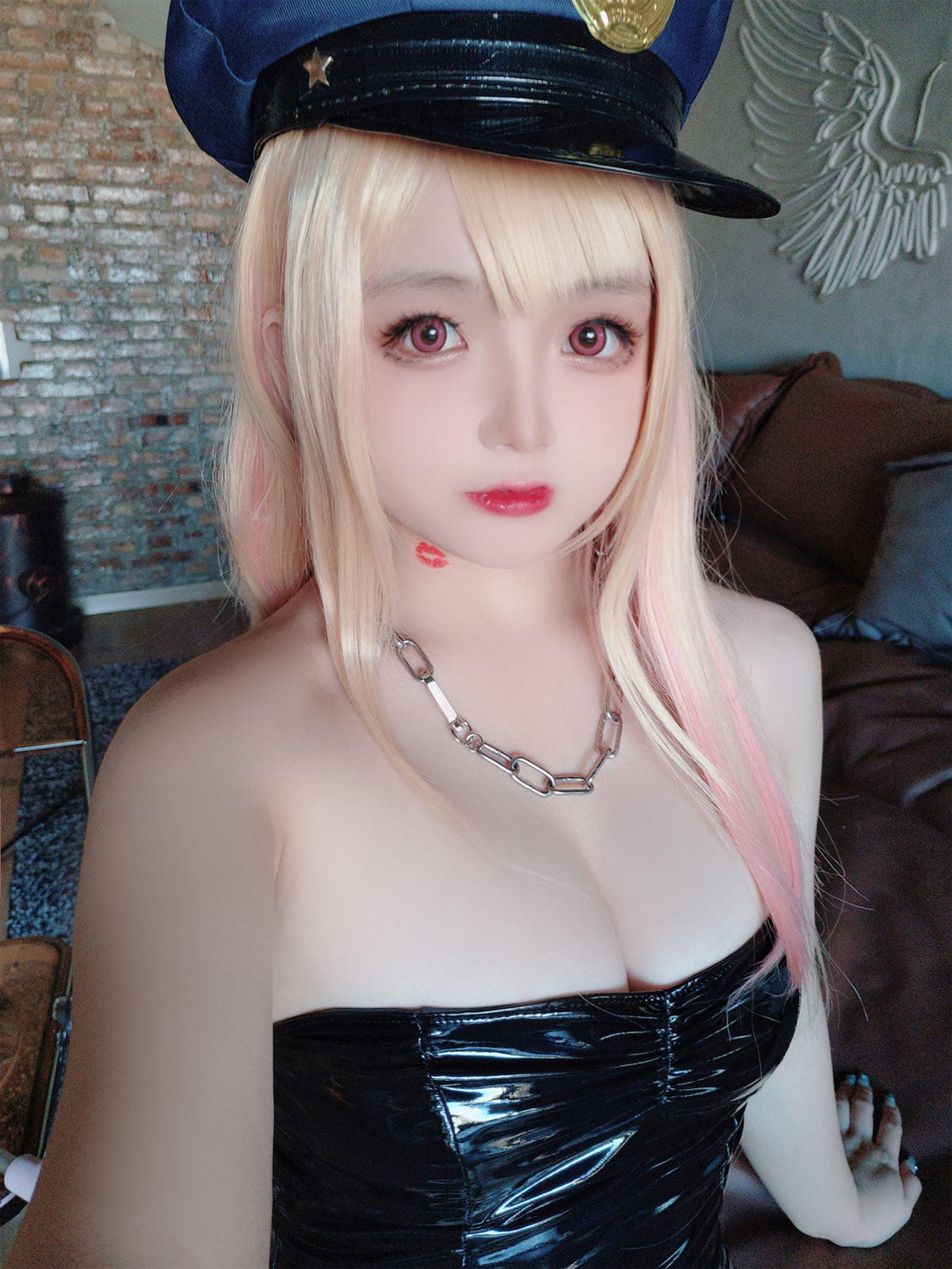 [福利COS] Cosplay日奈娇 - 喜多川海梦女警
