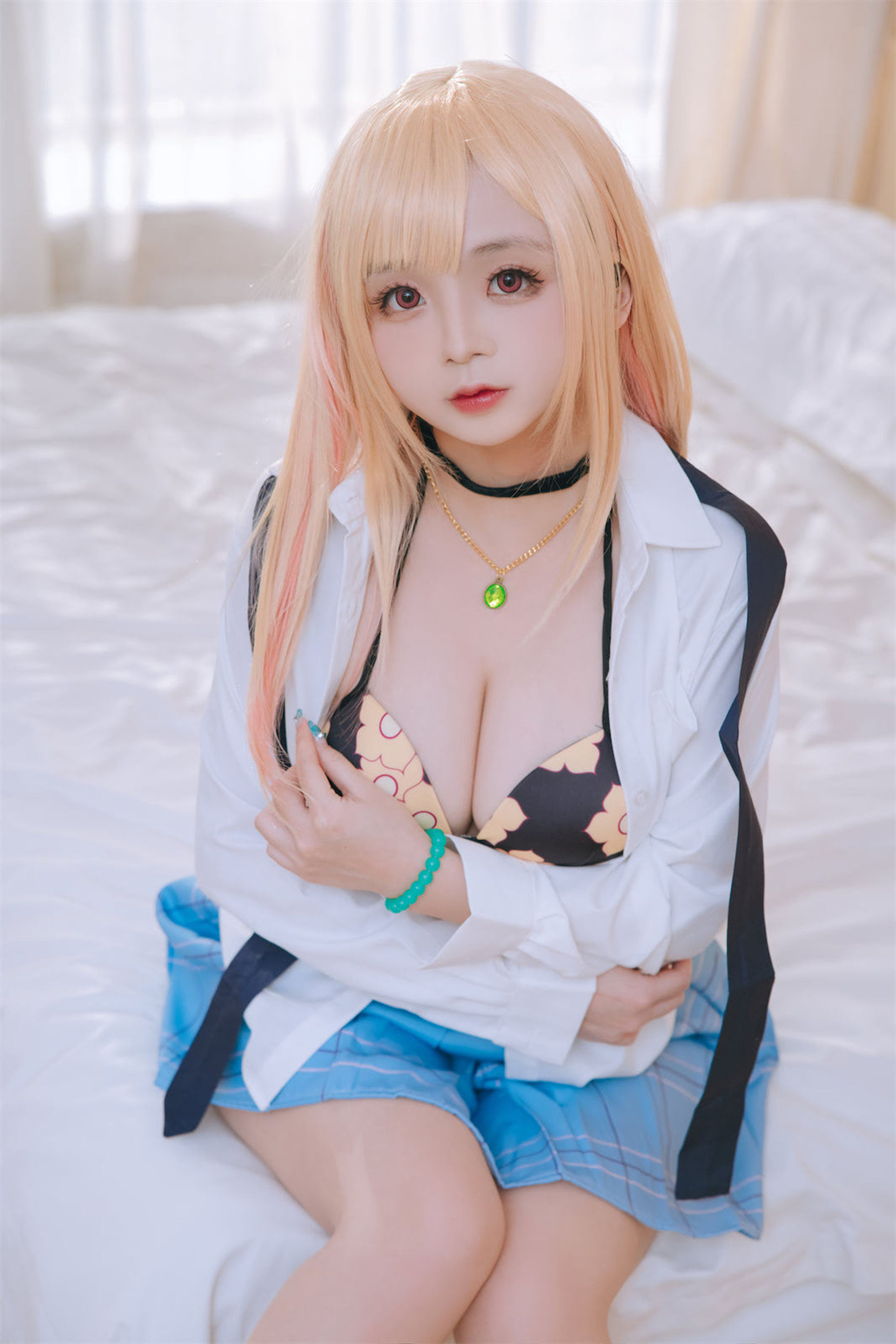 [福利COS] Cosplay日奈娇 - 更衣人偶喜多川海梦泳装